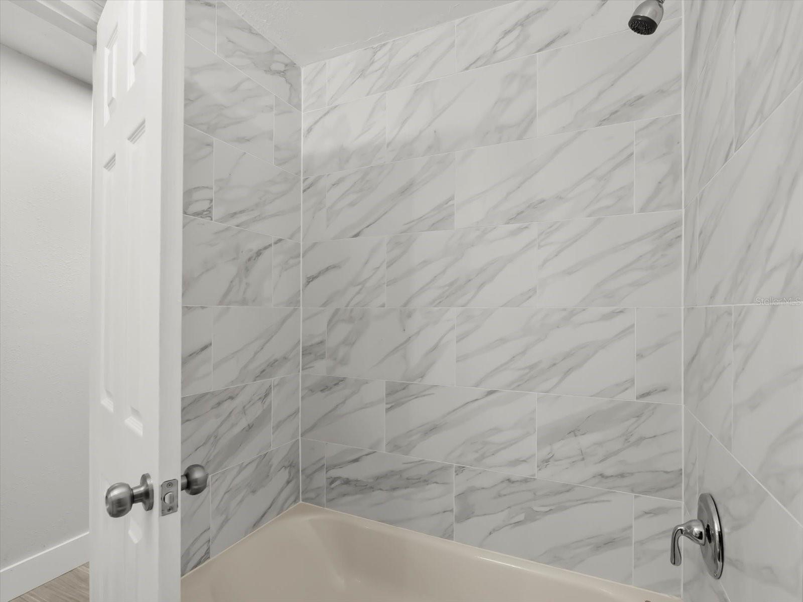 MALIBU GROVES SIXTH ADD - Residential