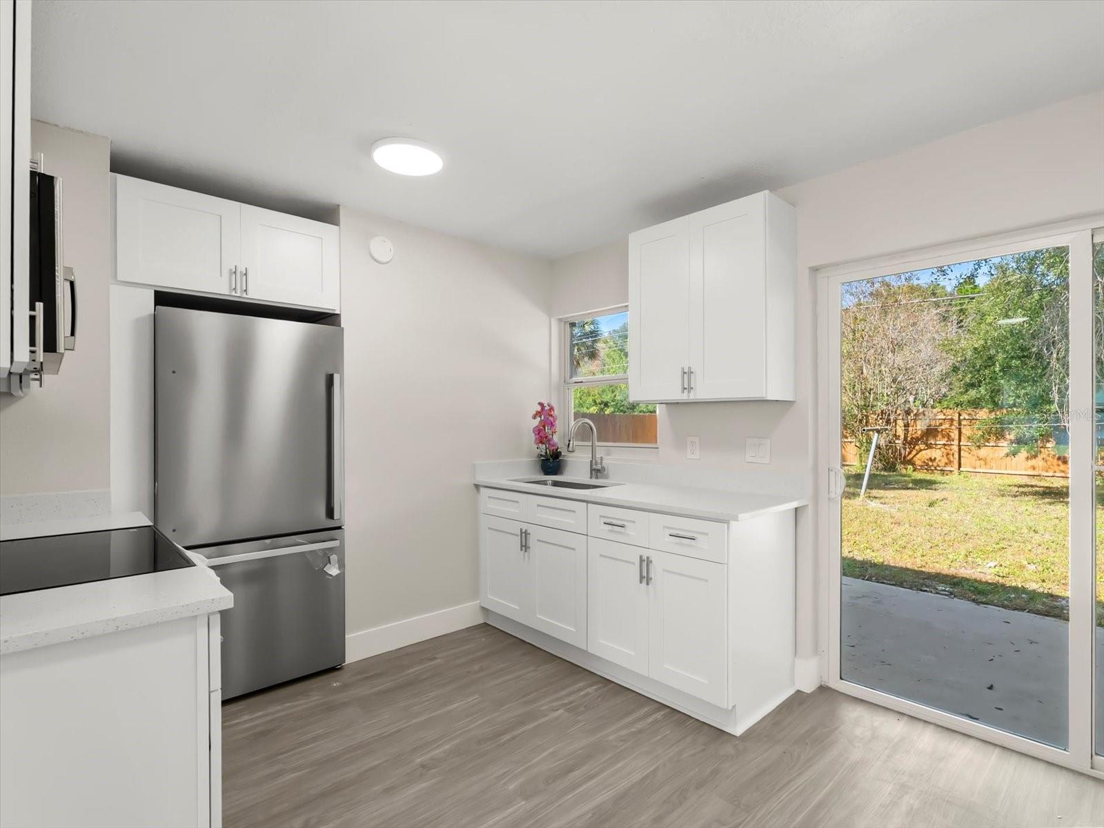 MALIBU GROVES SIXTH ADD - Residential