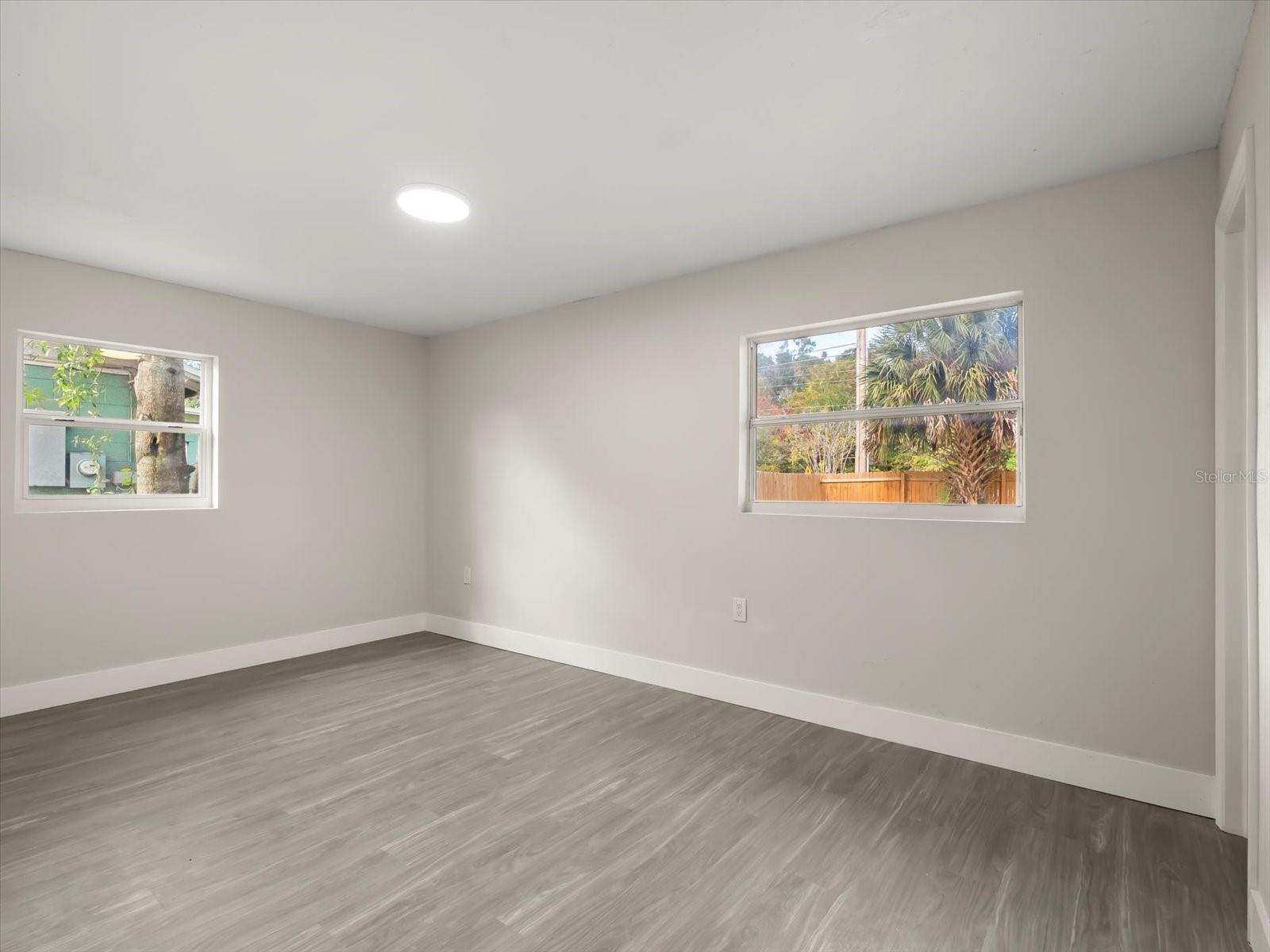 MALIBU GROVES SIXTH ADD - Residential