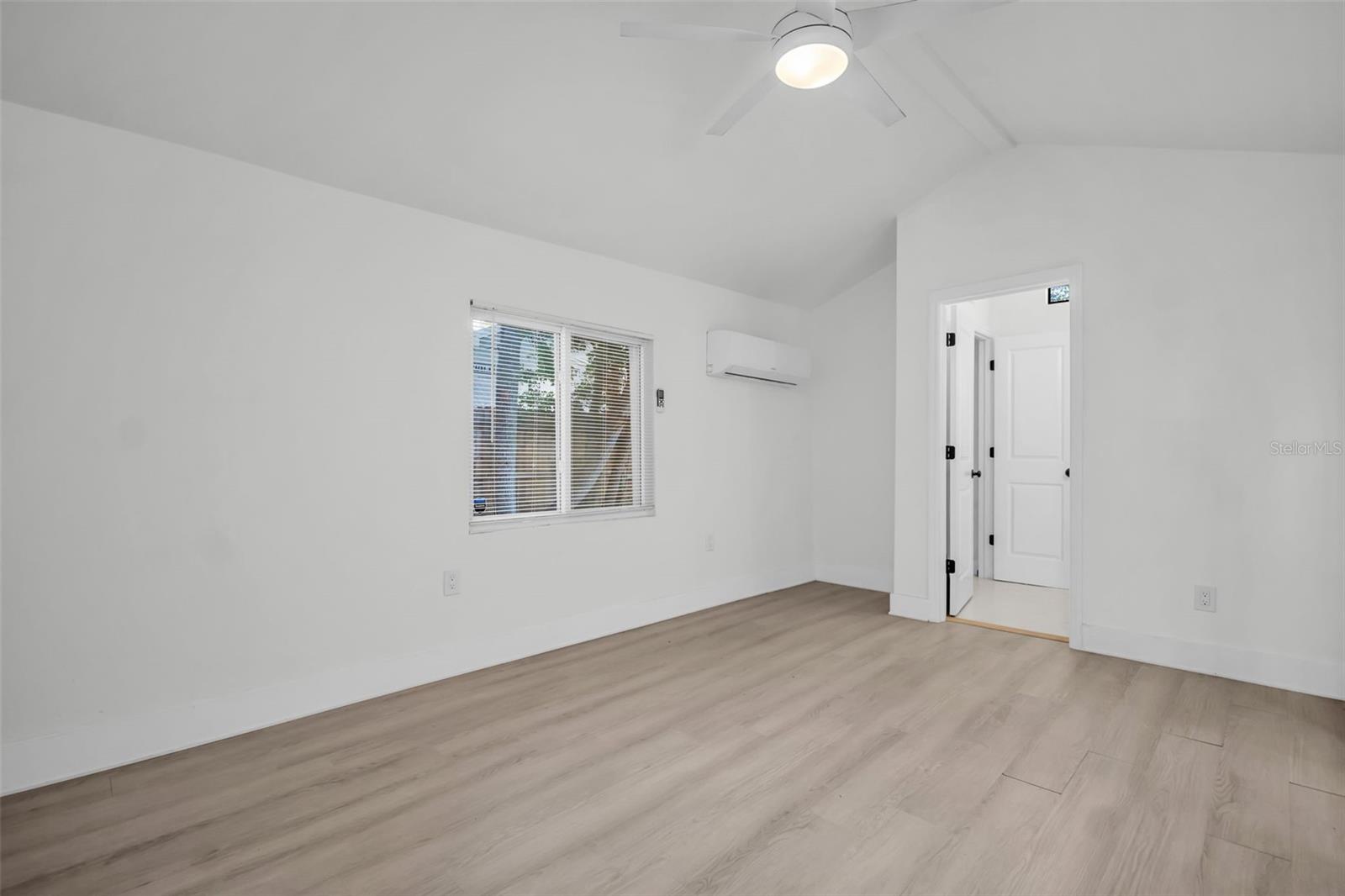 LAKEWOOD TERRACE - Residential