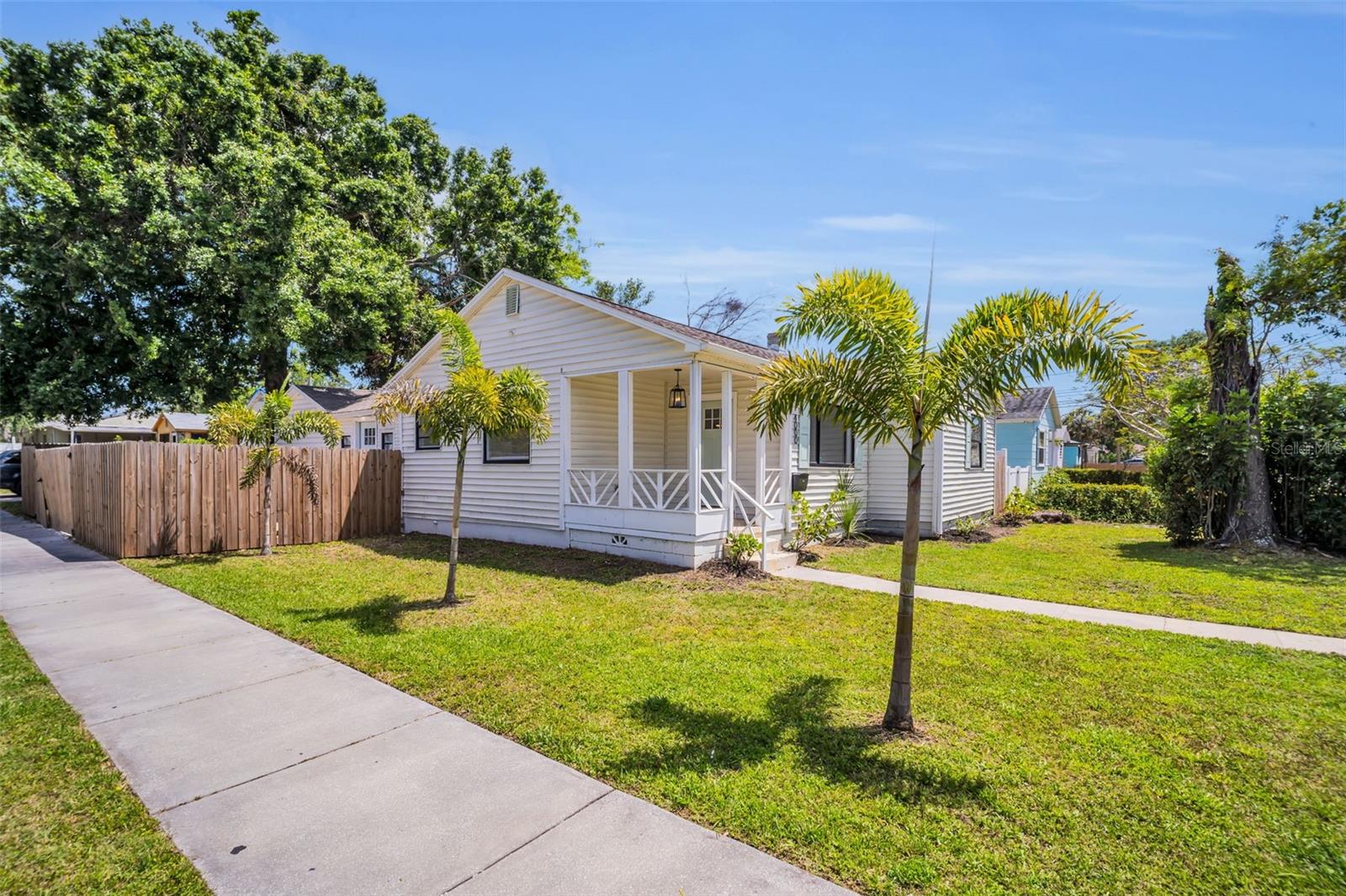LAKEWOOD TERRACE - Residential