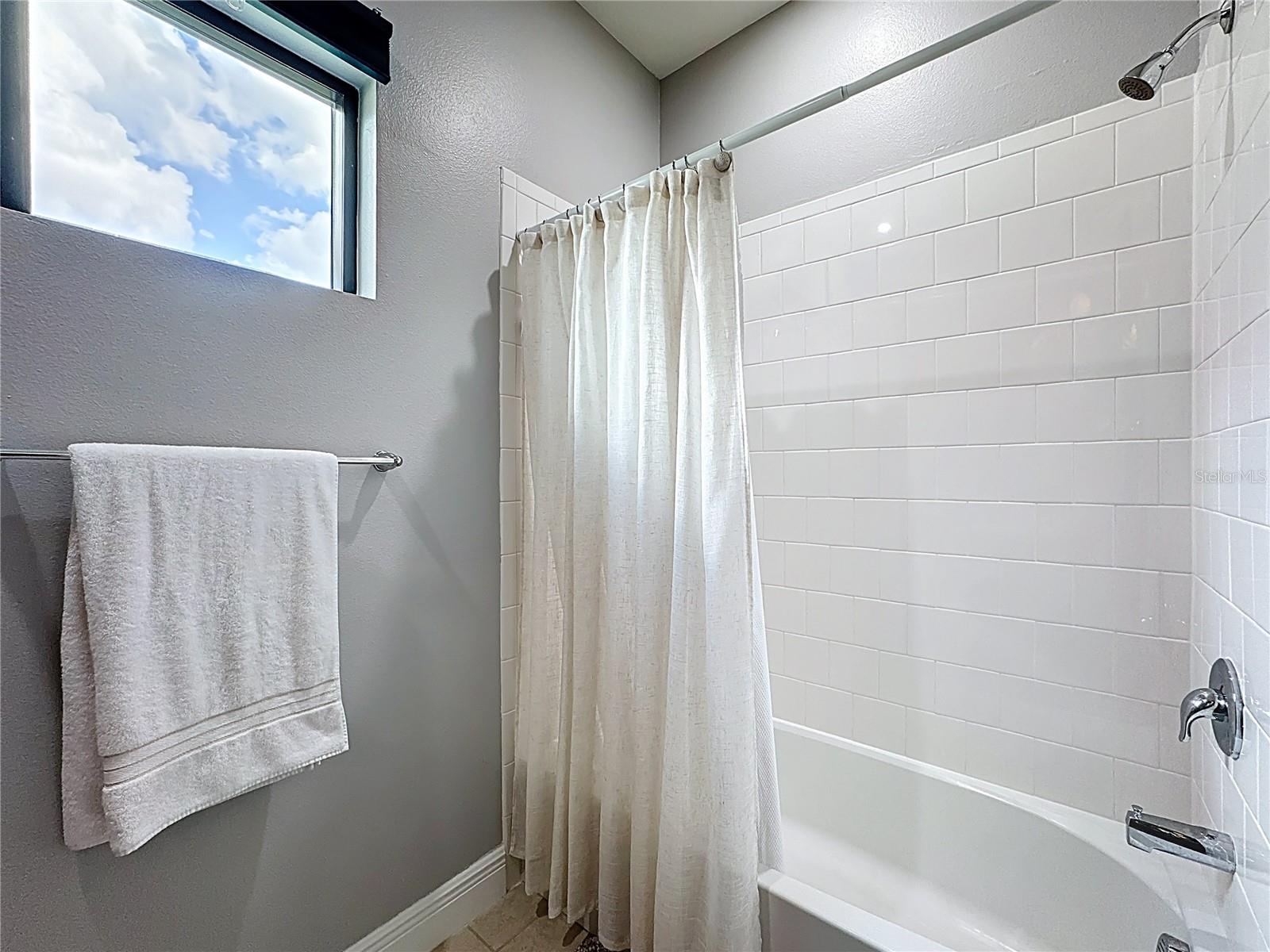 CANOE CREEK PH I - Residential