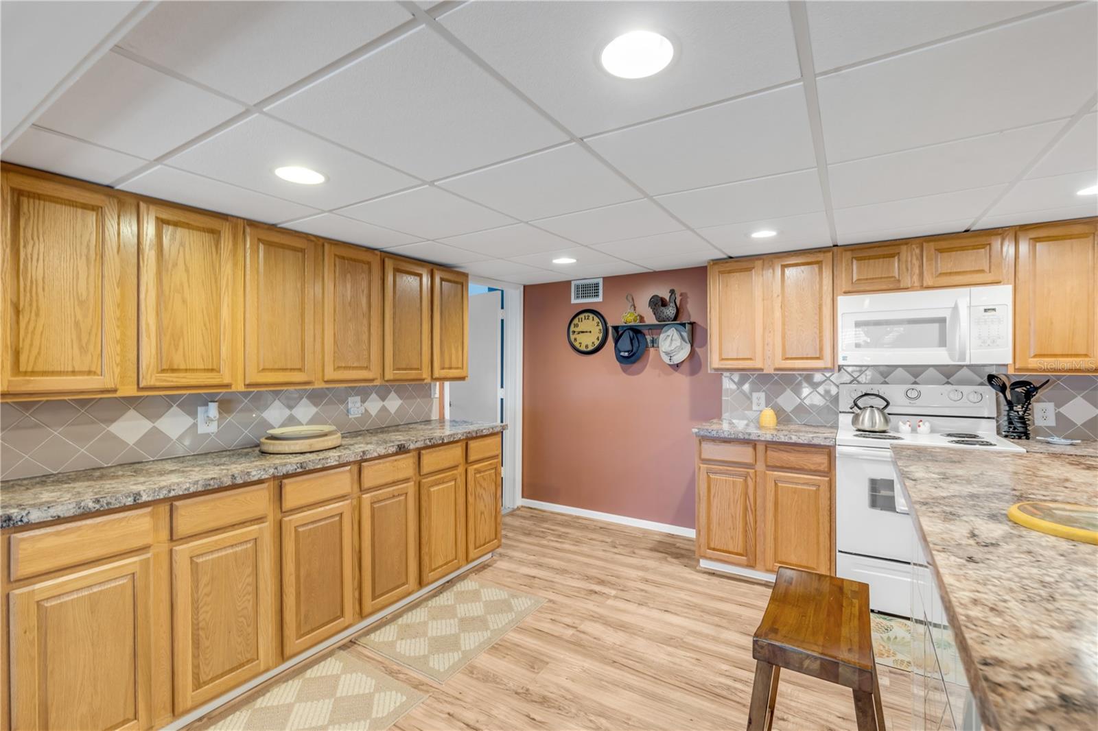 INDIAN HARBOR ESTATES UNIT 01 - Residential