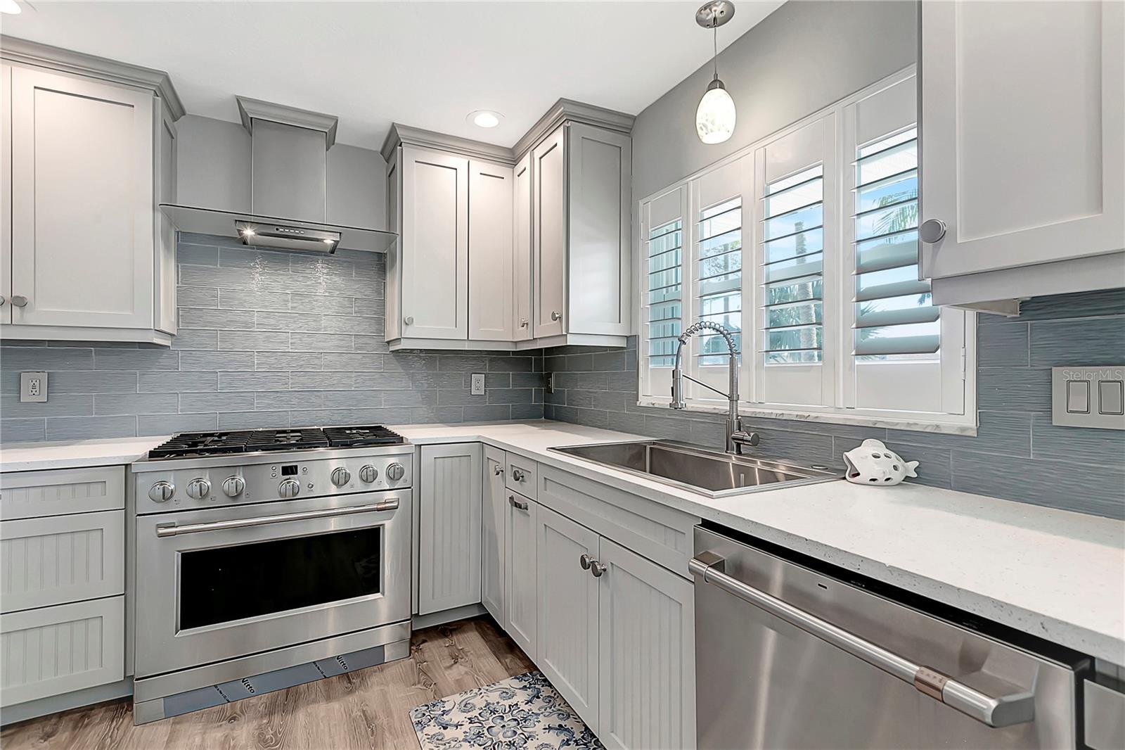 HARBOR BLUFFS SEC 4 - Residential