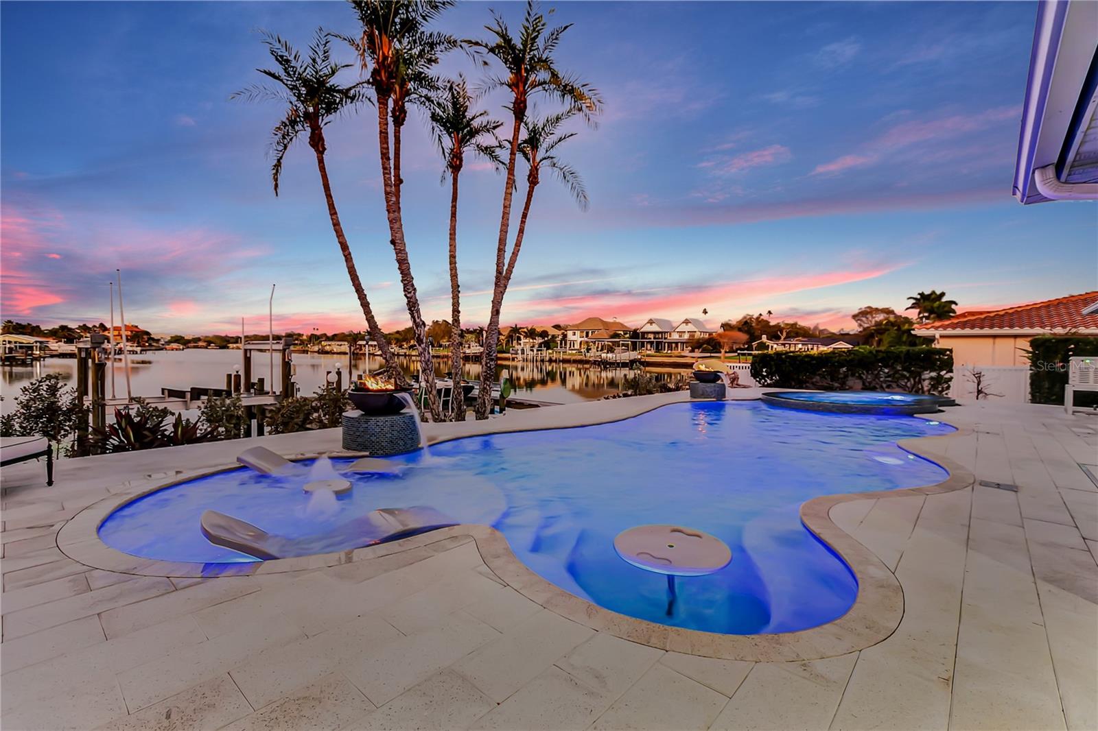 HARBOR BLUFFS SEC 4 - Residential