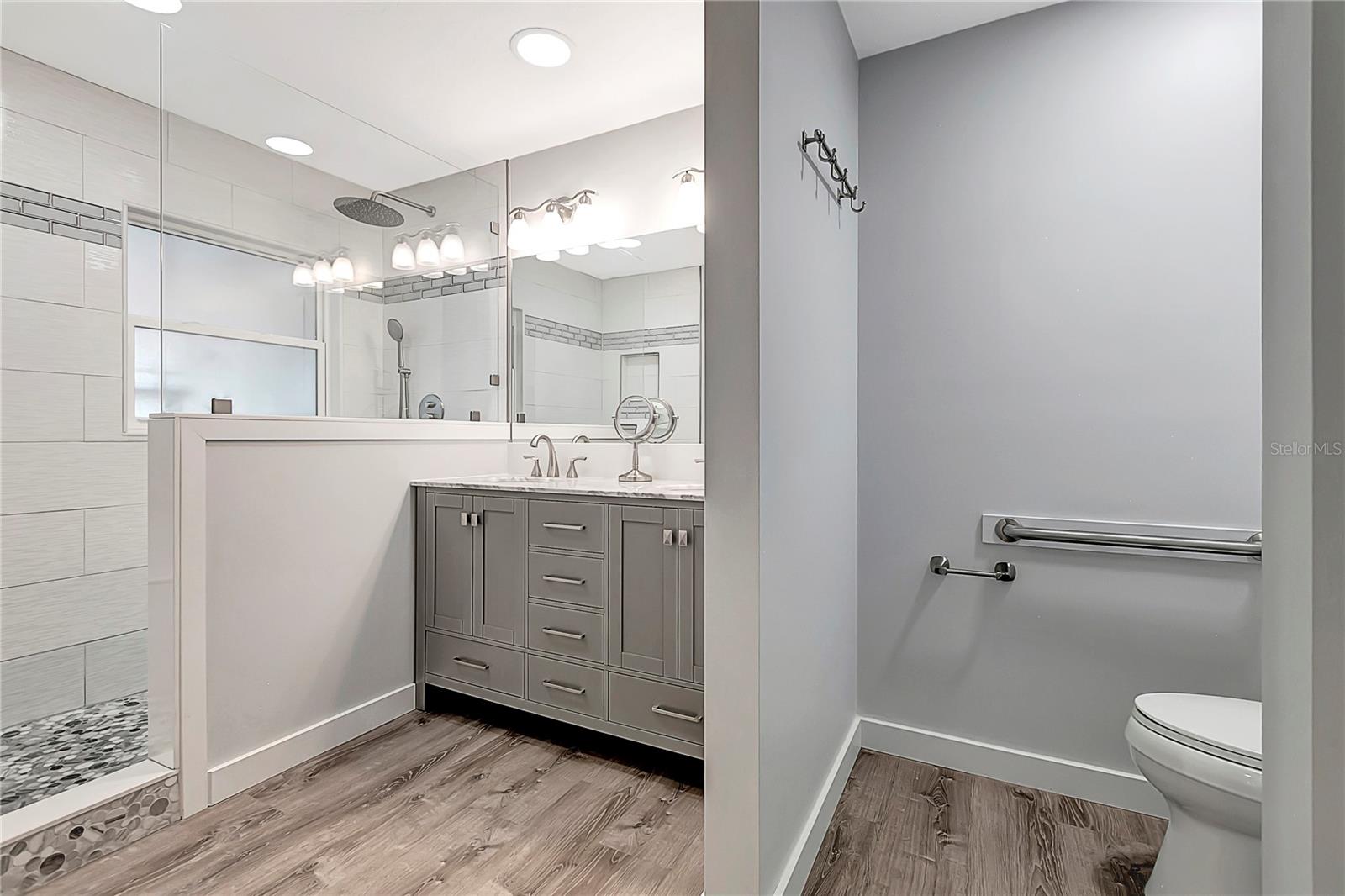 HARBOR BLUFFS SEC 4 - Residential