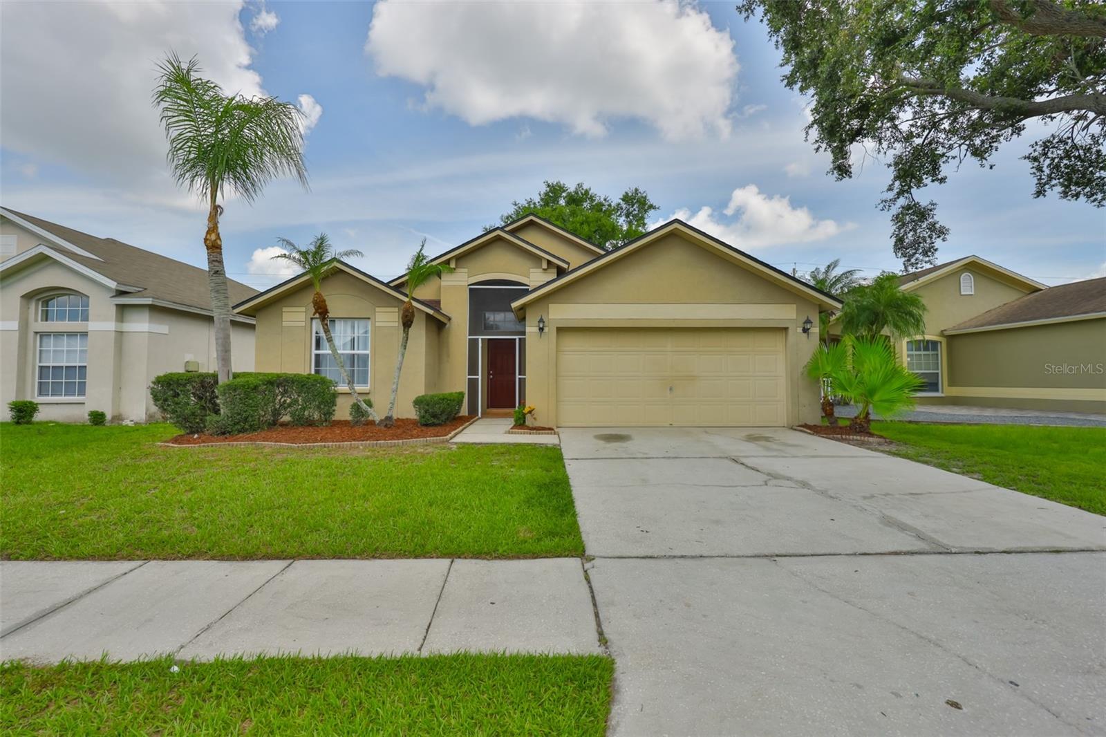 Welcome to 1611 Bondurant Way, a beautifully maintained 3-bedroom, 2-bath home located in a quiet and established neighborhood in the heart of Brandon. This move-in-ready residence offers the perfect blend of comfort, functionality, and space for everyday living. Step inside to find a bright and open layout, featuring a spacious primary suite with a walk-in closet and a private en-suite bathroom. The additional bedrooms are well-sized and ideal for guests or a home office. A standout feature is the separate Florida room, perfect for a playroom, sunroom, or relaxing indoor retreat with views of the backyard. Enjoy outdoor living in the fully fenced-in backyard, offering plenty of room for outdoor activities, gardening, or entertaining. The two-car garage provides ample storage and parking space. The Sterling Ranch Community Center offers a clubhouse, POOL, and playground! Lawn maintenance covered by Landlord.
This home is conveniently located near I-75, US-301, Brandon Town Center Mall, and Downtown Tampa. Schedule your private showing today!