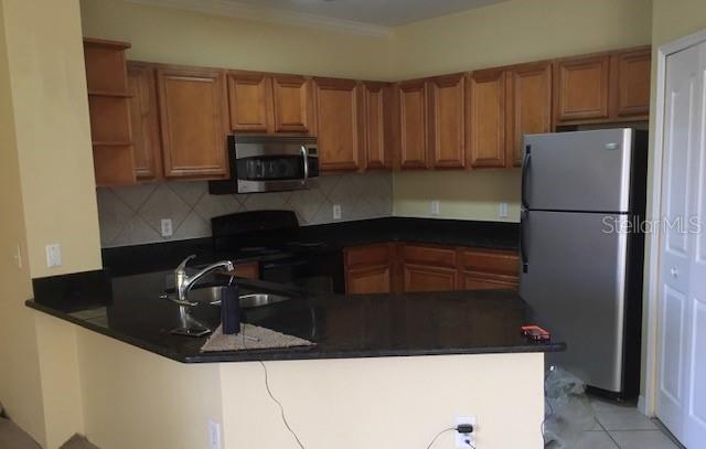 SERENATA CONDO - Residential Lease