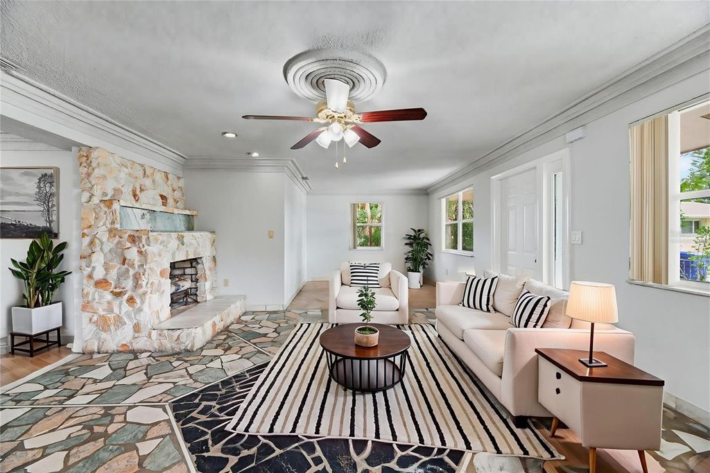 Photo of 5735 Hayes Street, Hollywood, FL 33021 (MLS # O6362092)