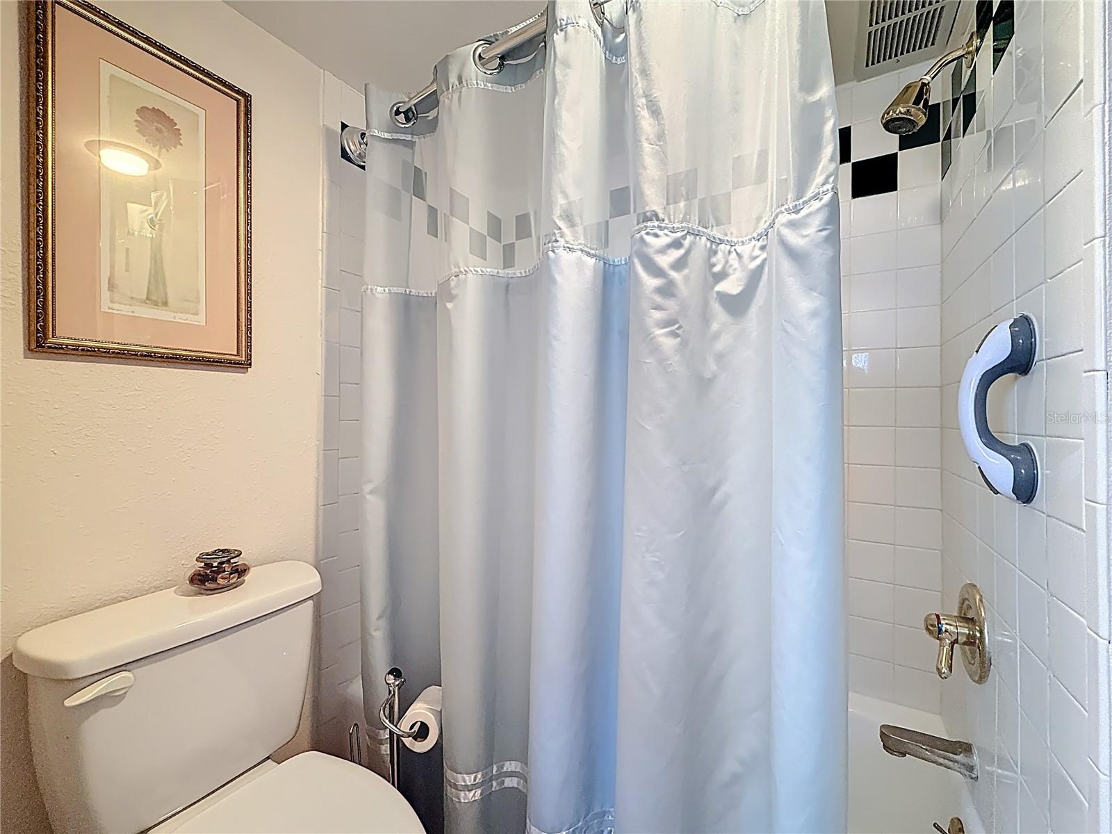 COVE CAY 26-20 VILLAGE II - Residential