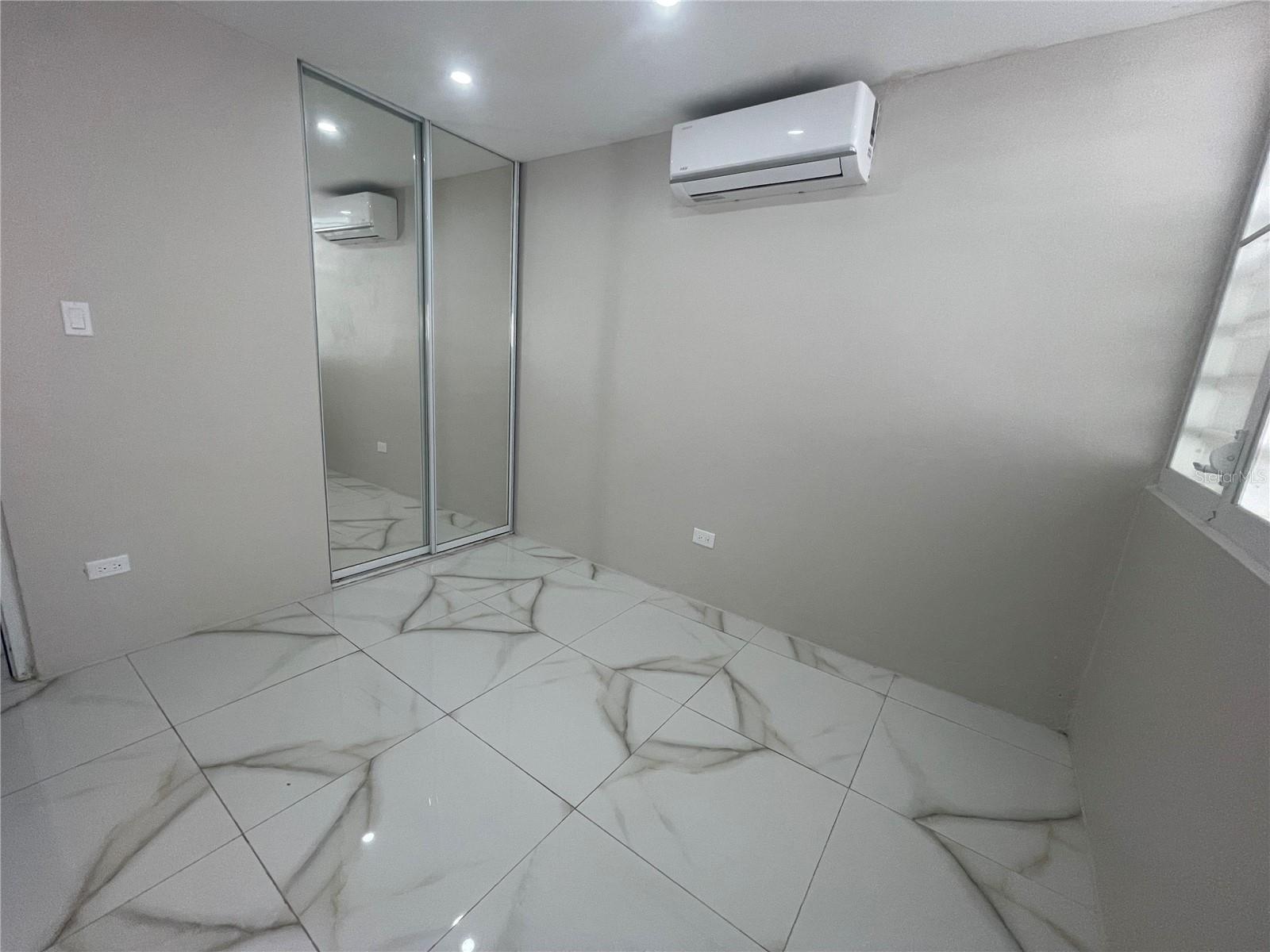 URBANIZACIÓN LOMA ALTA - Residential