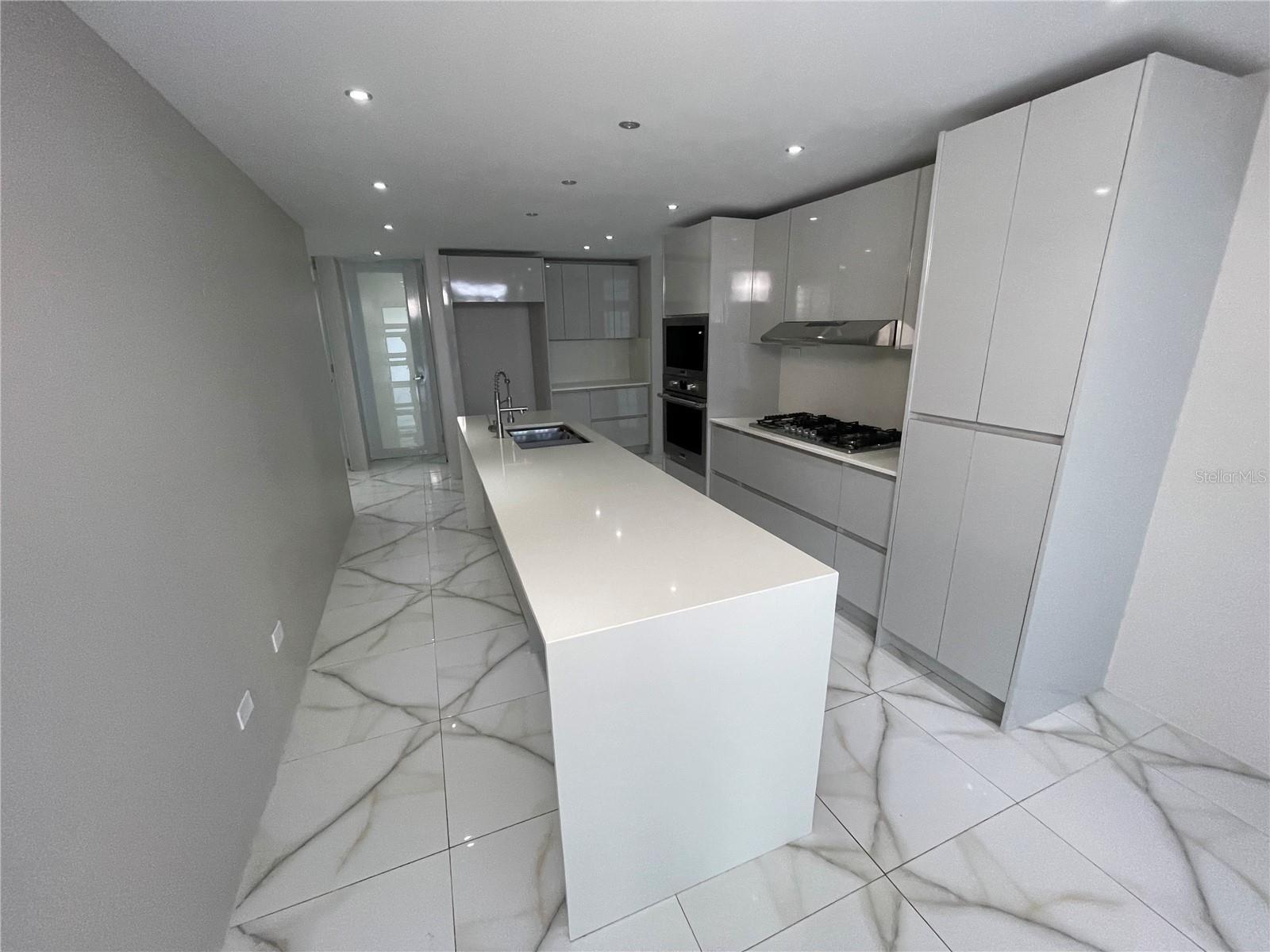 URBANIZACIÓN LOMA ALTA - Residential