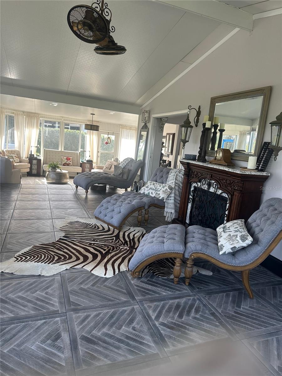 EDGEWATER LANDING PH 02 - Residential