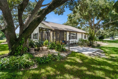 Tiny photo for 2008 Tweed Court, Leesburg, FL 34788 (MLS # O6440853)