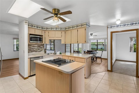 Tiny photo for 2008 Tweed Court, Leesburg, FL 34788 (MLS # O6440853)