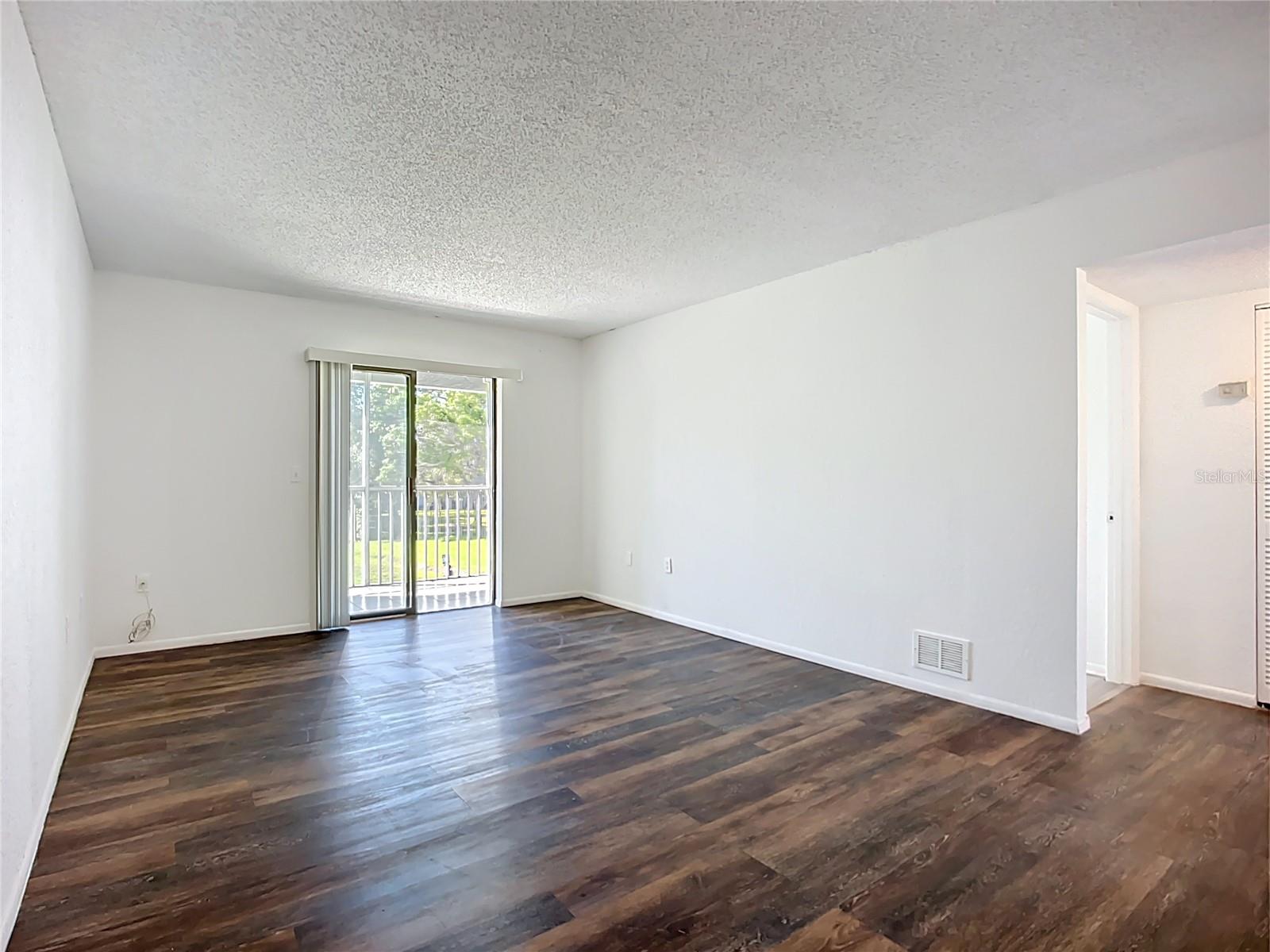 GARDEN WALK PH 1 - Residential