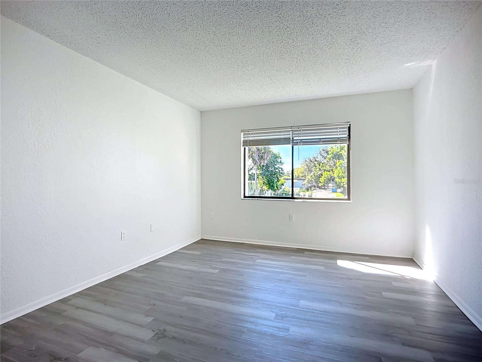 GARDEN WALK PH 1 - Residential