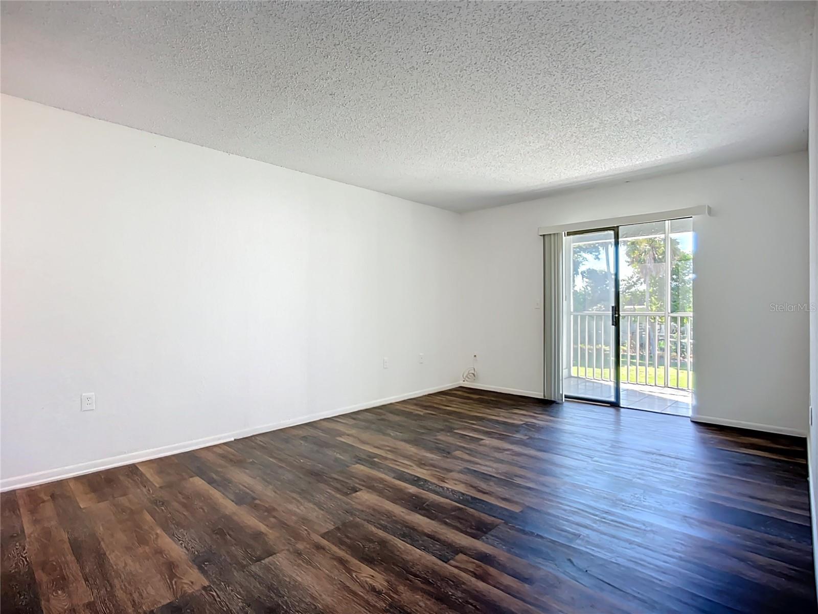 GARDEN WALK PH 1 - Residential