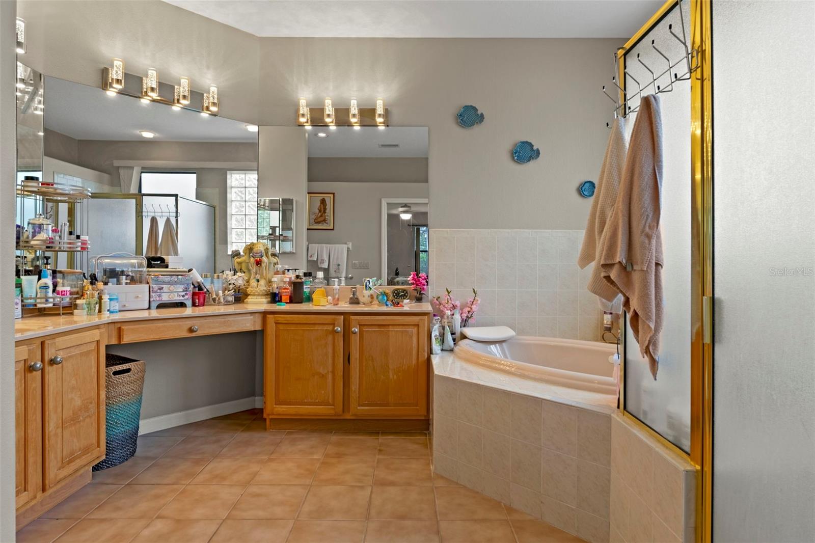 HEATHER RIDGE AKA CRYSTAL OAKS - Residential