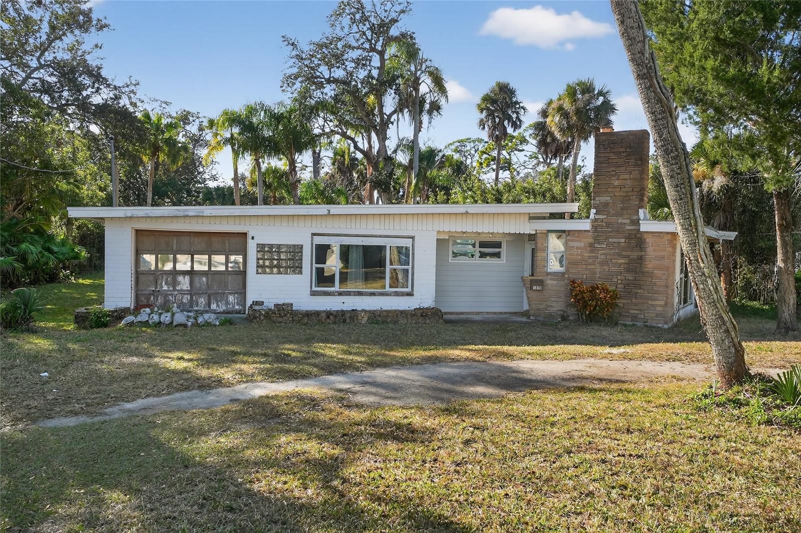 1630 RIVERSIDE DRIVE