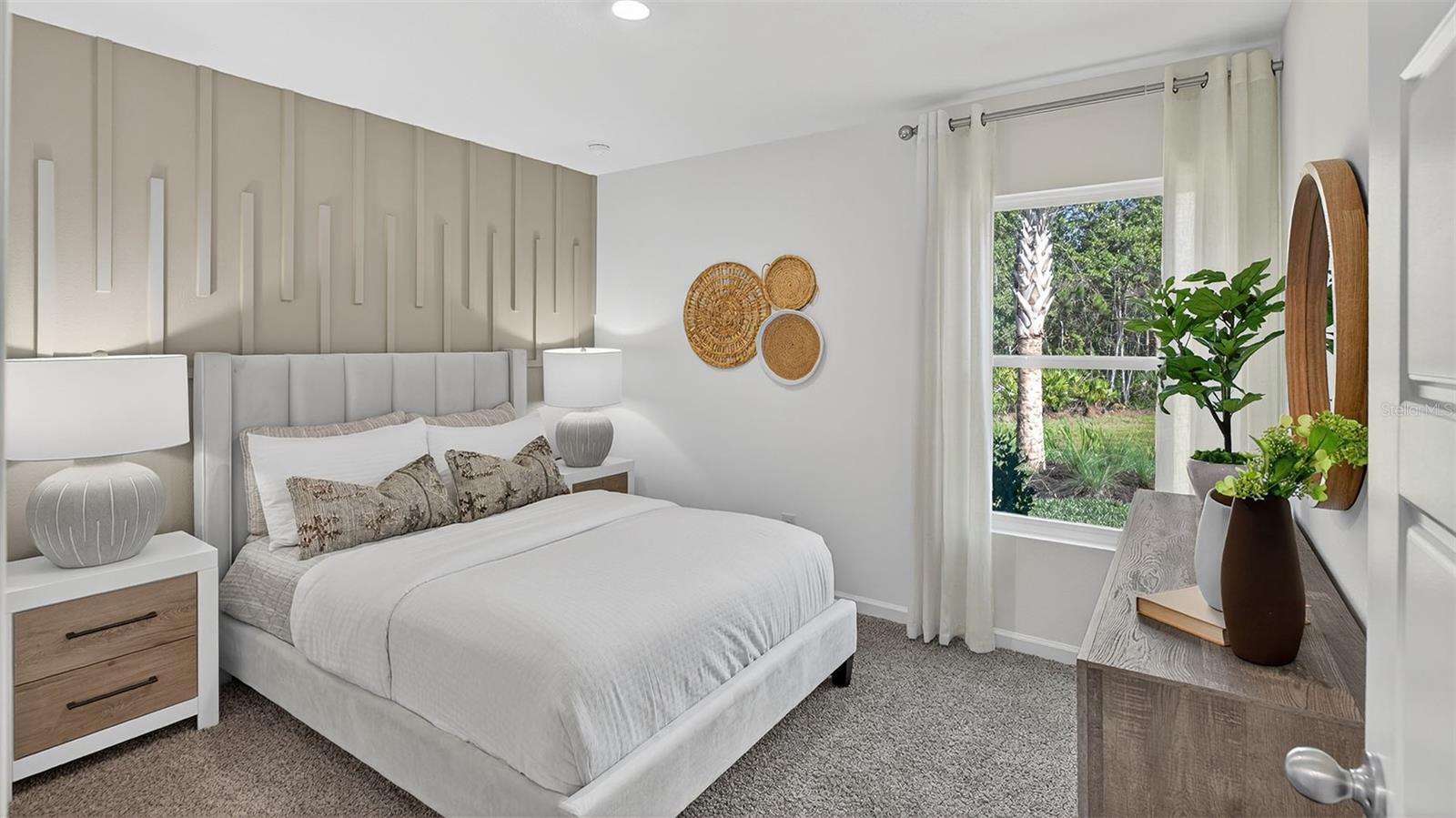 GRAND RESERVE AND GOLF CLUB - Residential