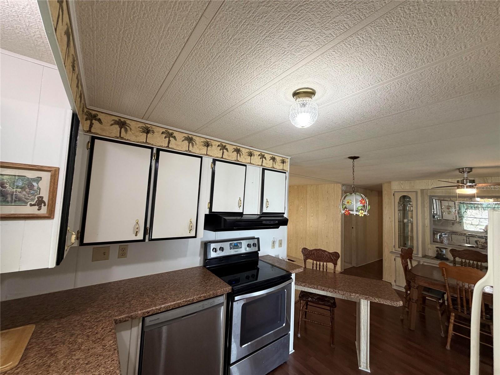ORANGE BLOSSOM GARDENS UNIT 03 - Residential