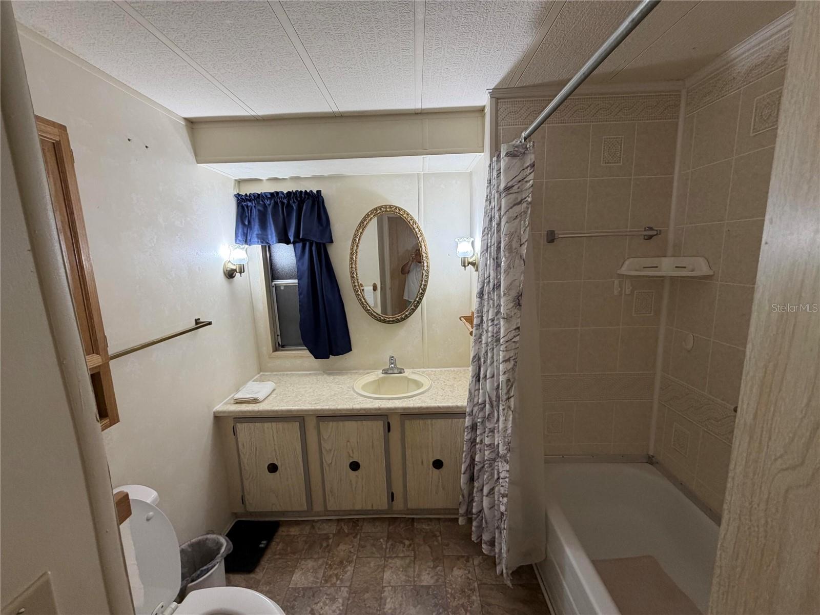 ORANGE BLOSSOM GARDENS UNIT 03 - Residential