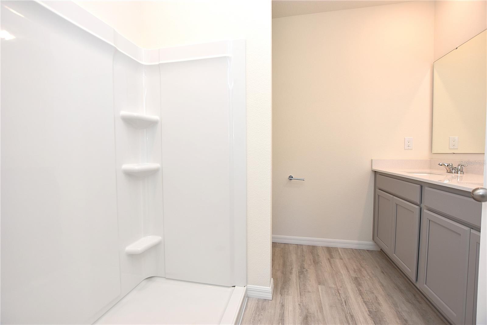 MILLSTONE - Residential Lease