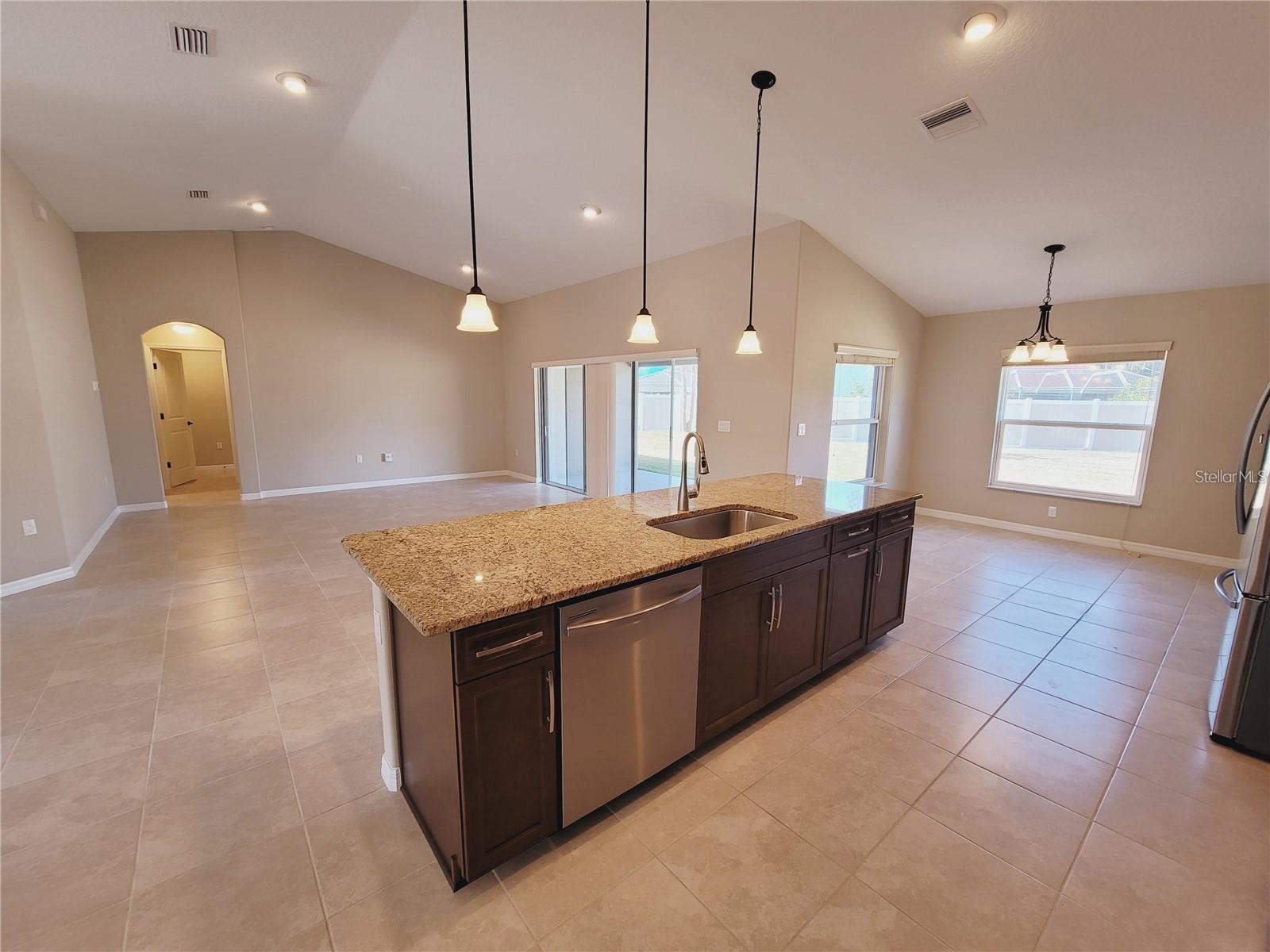 INDIAN TRAILS - Residential Lease