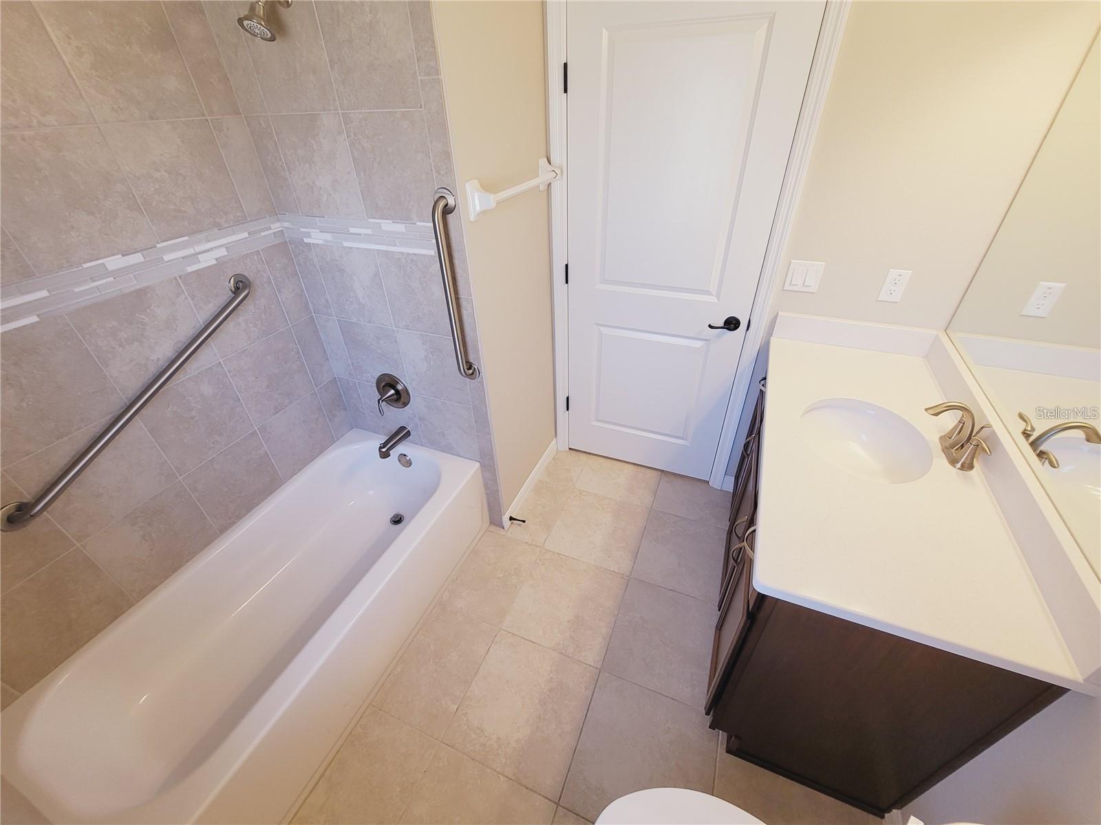 INDIAN TRAILS - Residential Lease