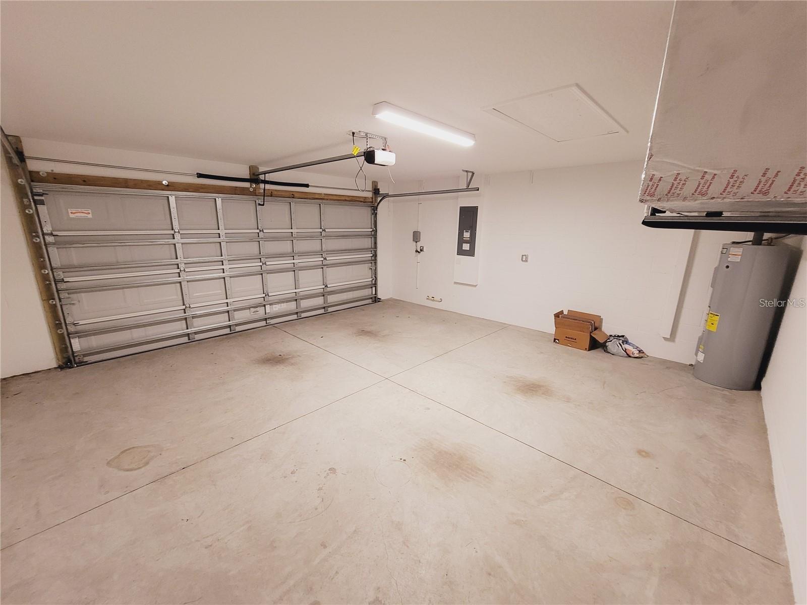 INDIAN TRAILS - Residential Lease