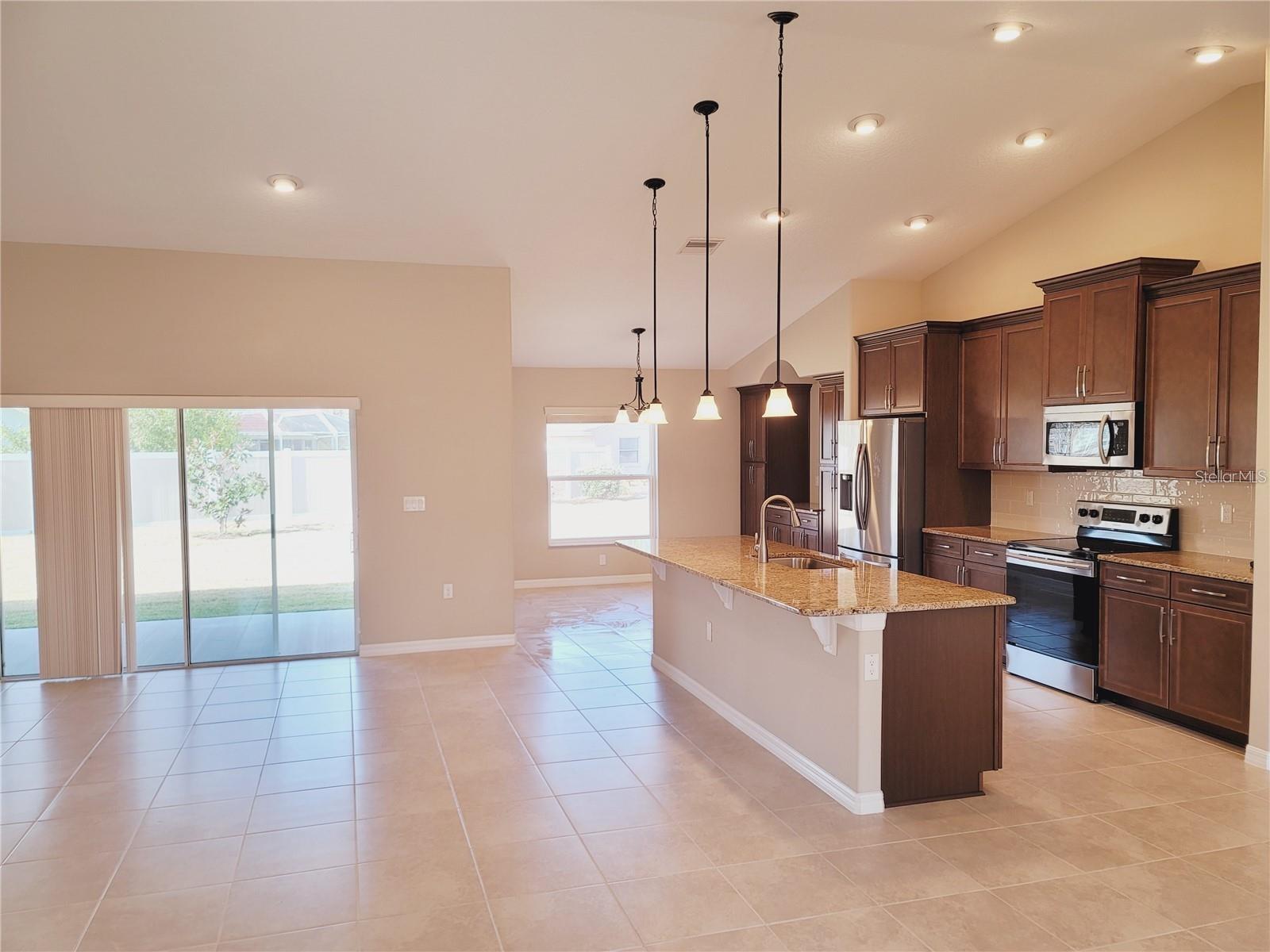 INDIAN TRAILS - Residential Lease