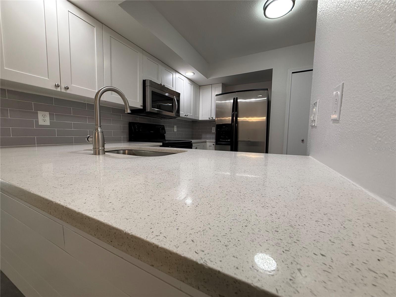 LAKESIDE VILLAGE - Residential