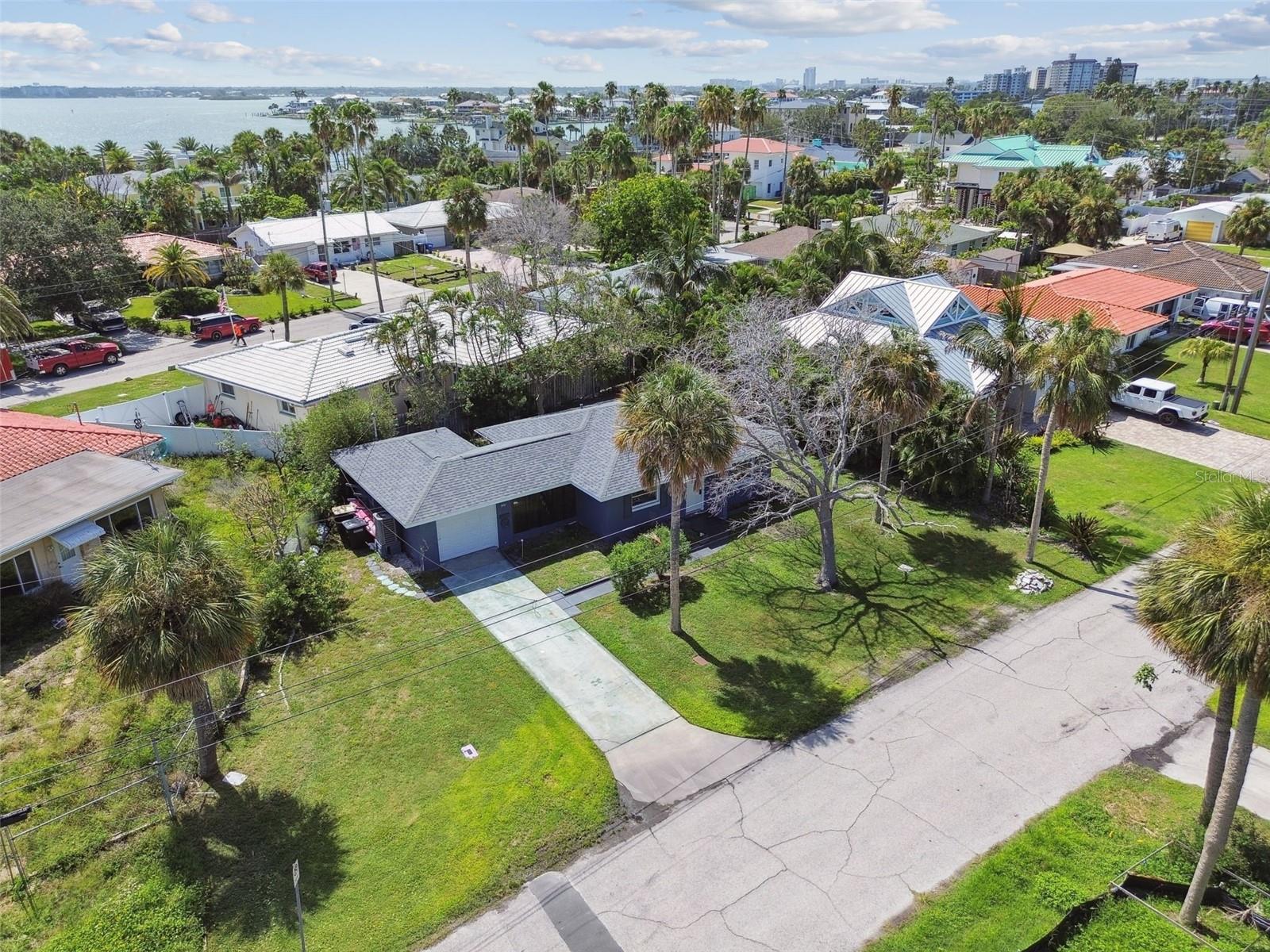 MANDALAY SUB - Residential Lease