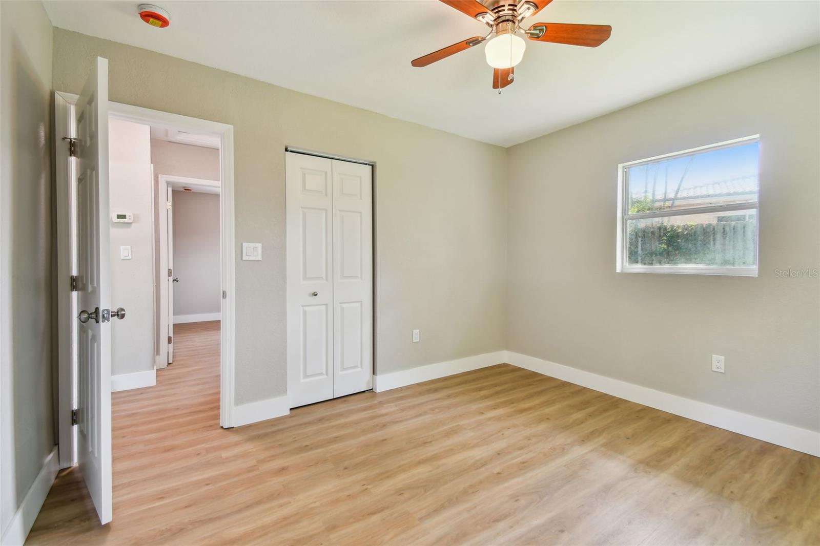 MANDALAY SUB - Residential Lease