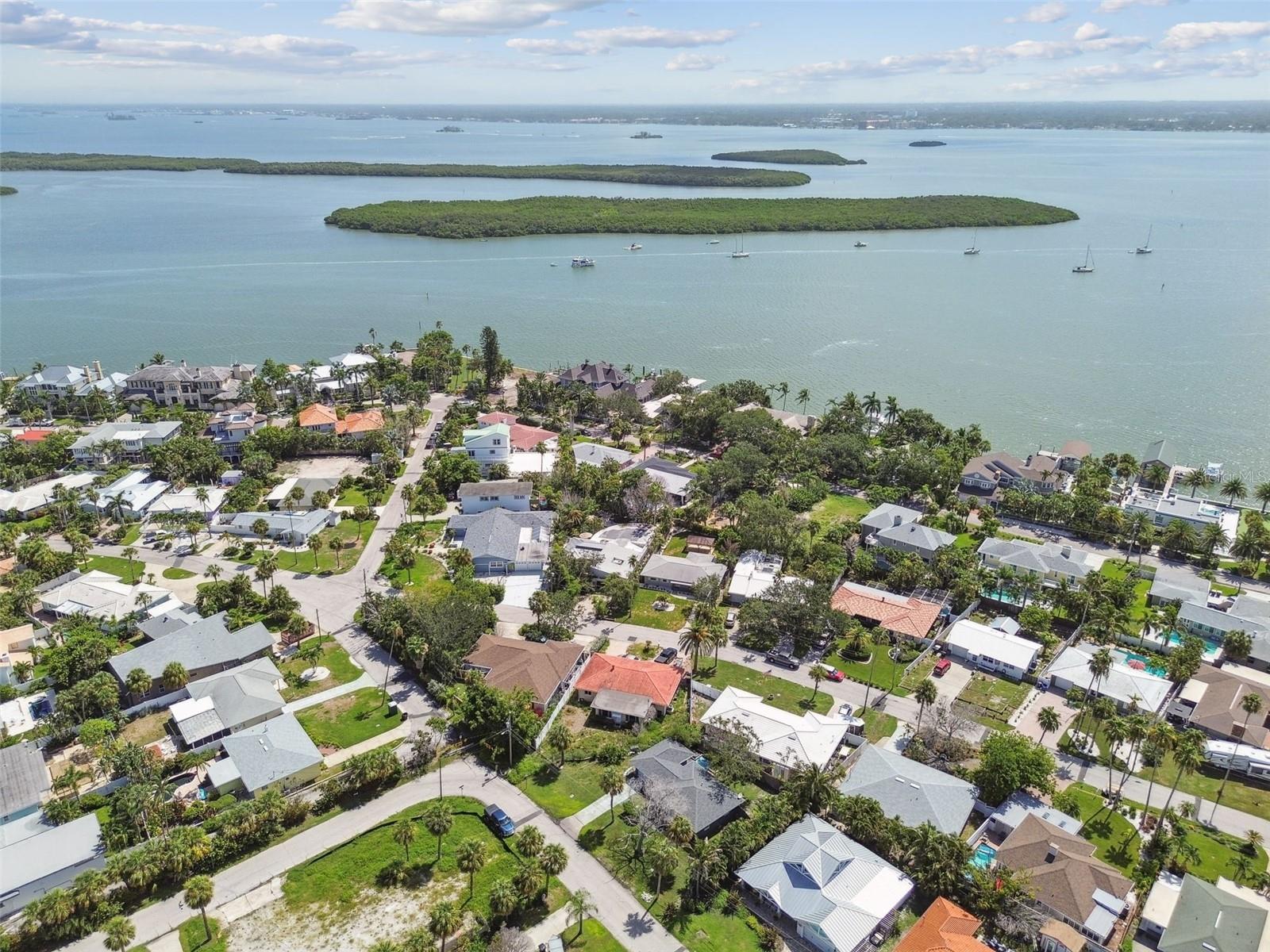 MANDALAY SUB - Residential Lease