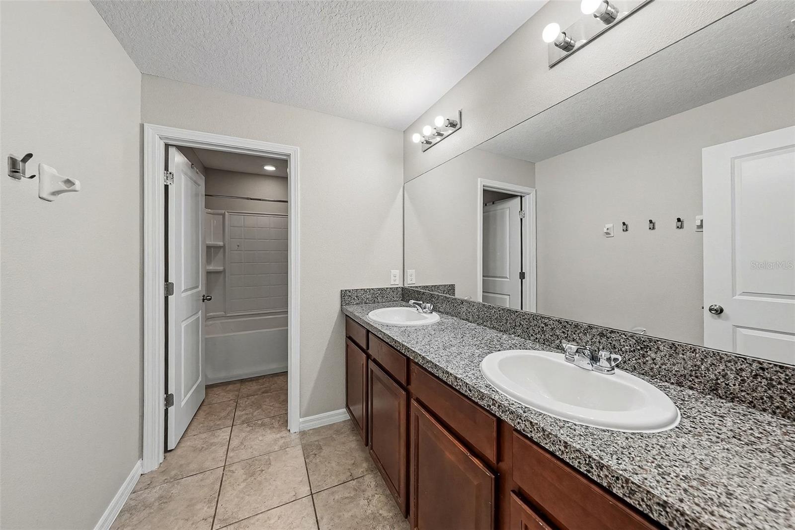 HIGHLAND ESTATES - Residential