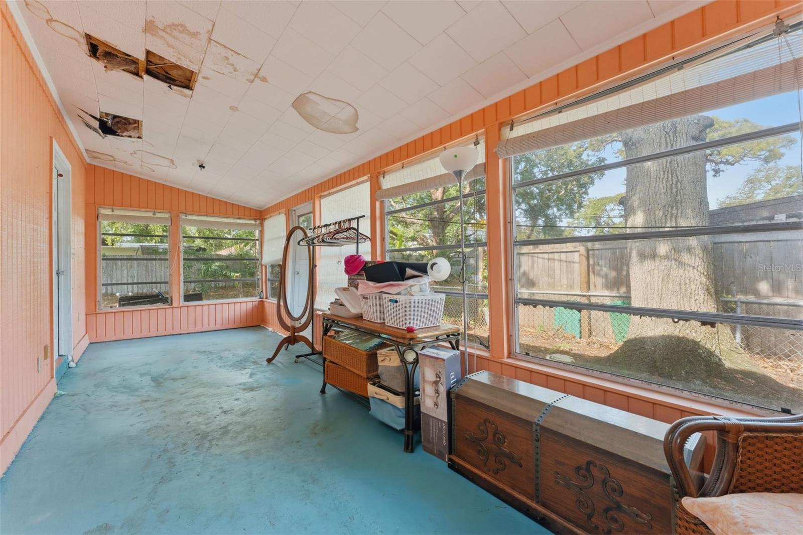 JUNGLE TERRACE SEC B - Residential