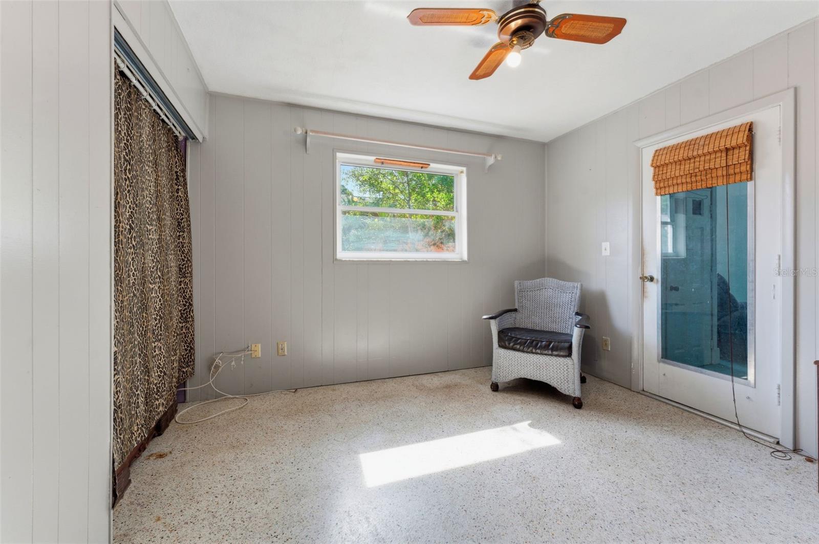 JUNGLE TERRACE SEC B - Residential