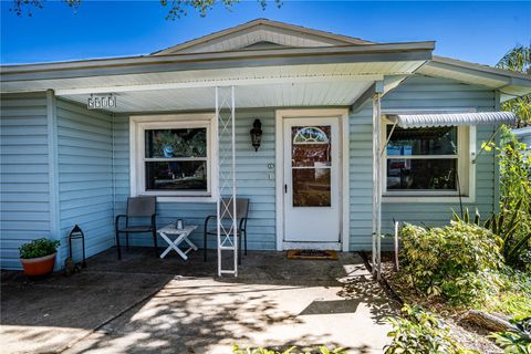 A home in LAKELAND