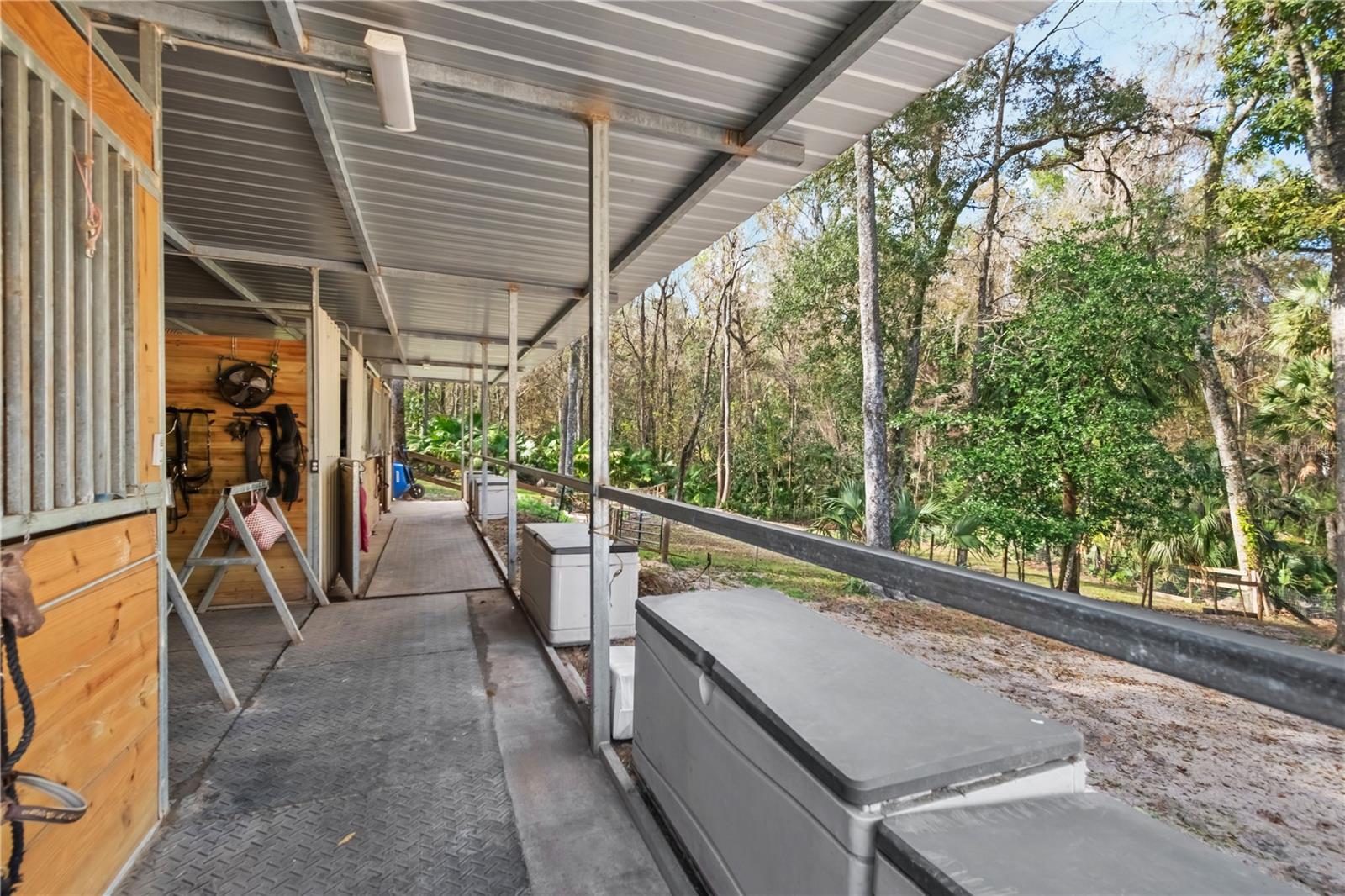 CREEK SIDE FOREST - Residential