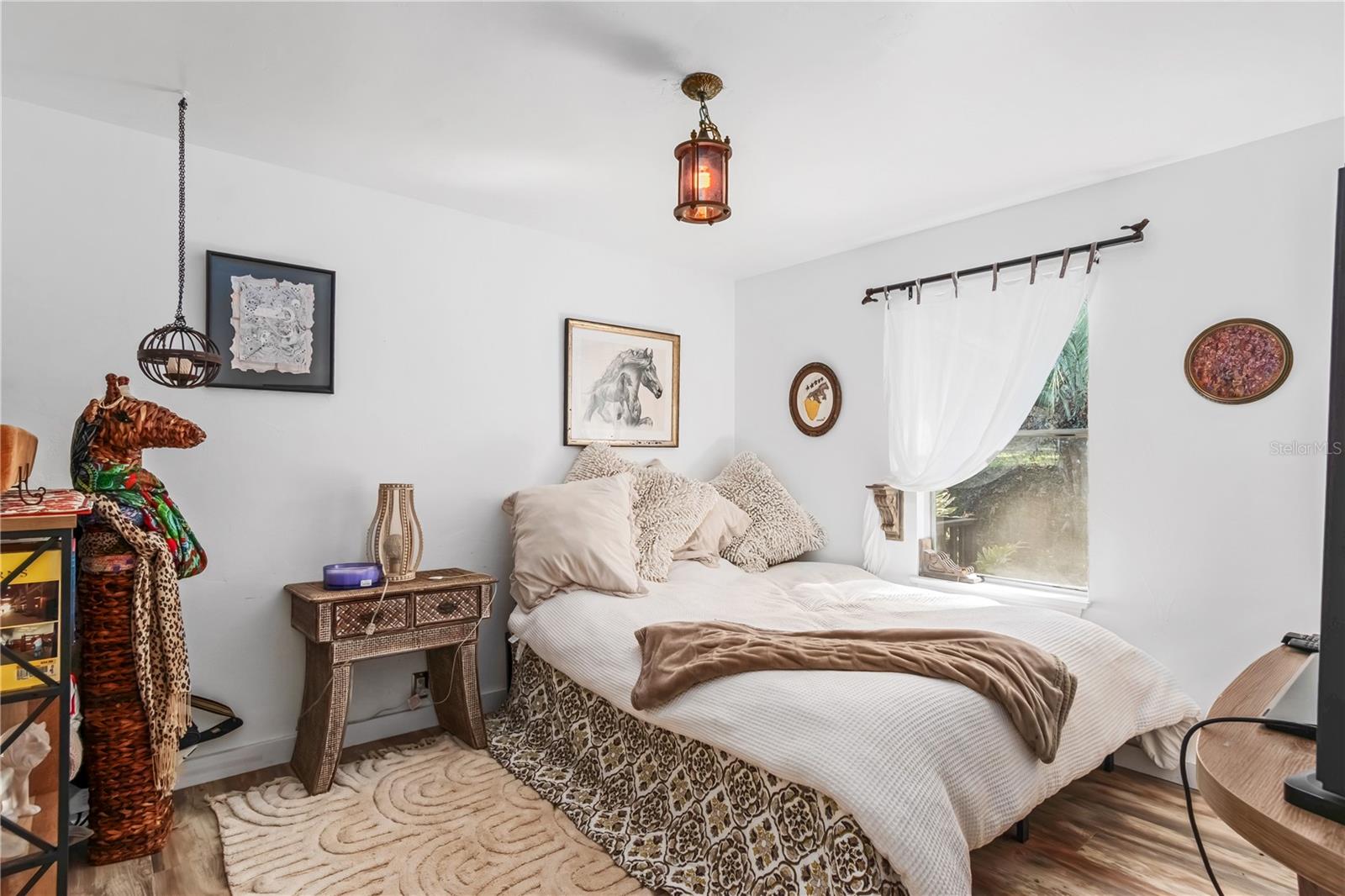 CREEK SIDE FOREST - Residential