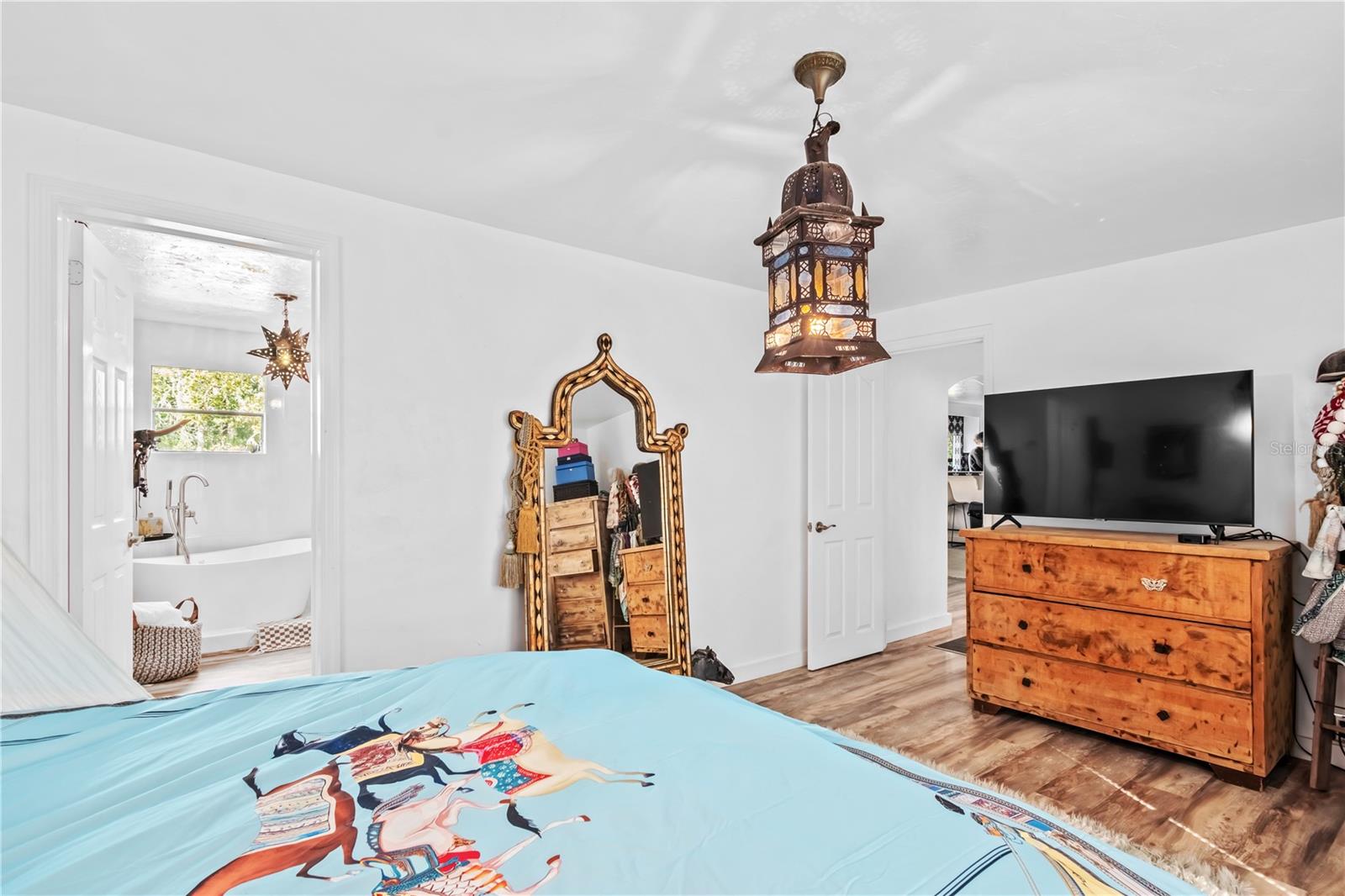 CREEK SIDE FOREST - Residential