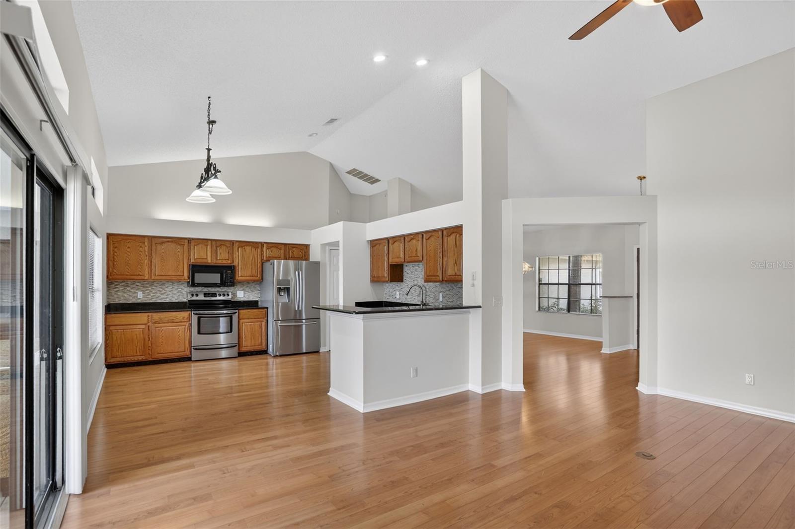 HUNTERS CREEK TR 130 PH 01 - Residential