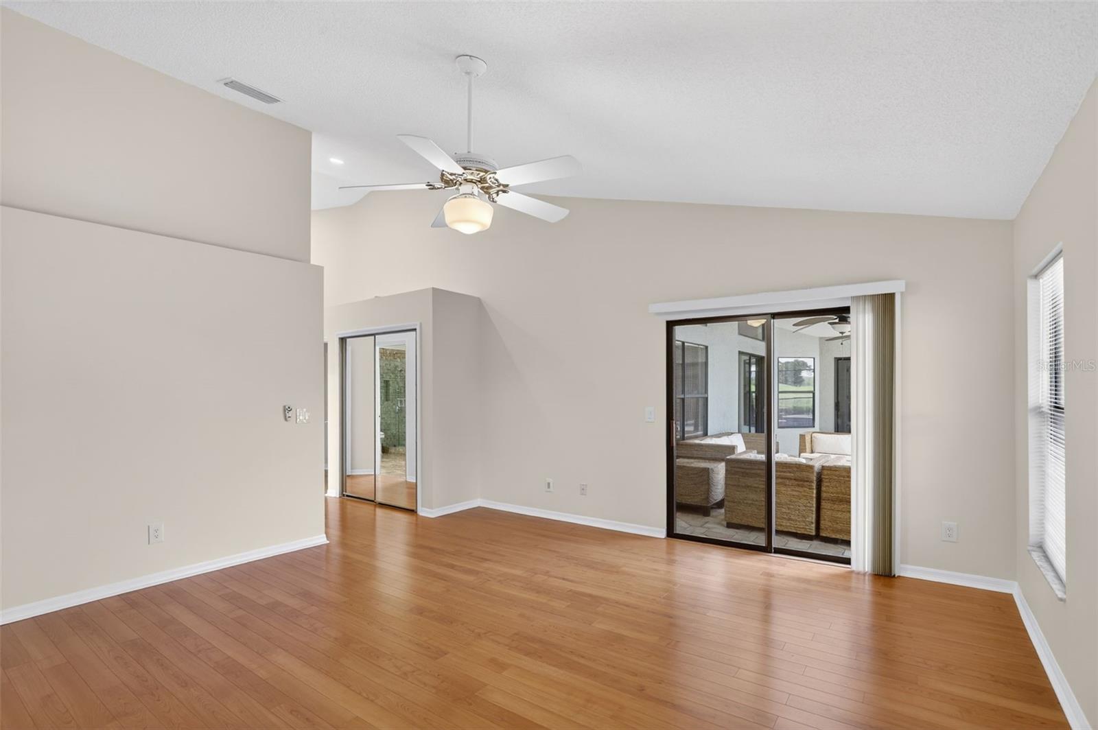 HUNTERS CREEK TR 130 PH 01 - Residential