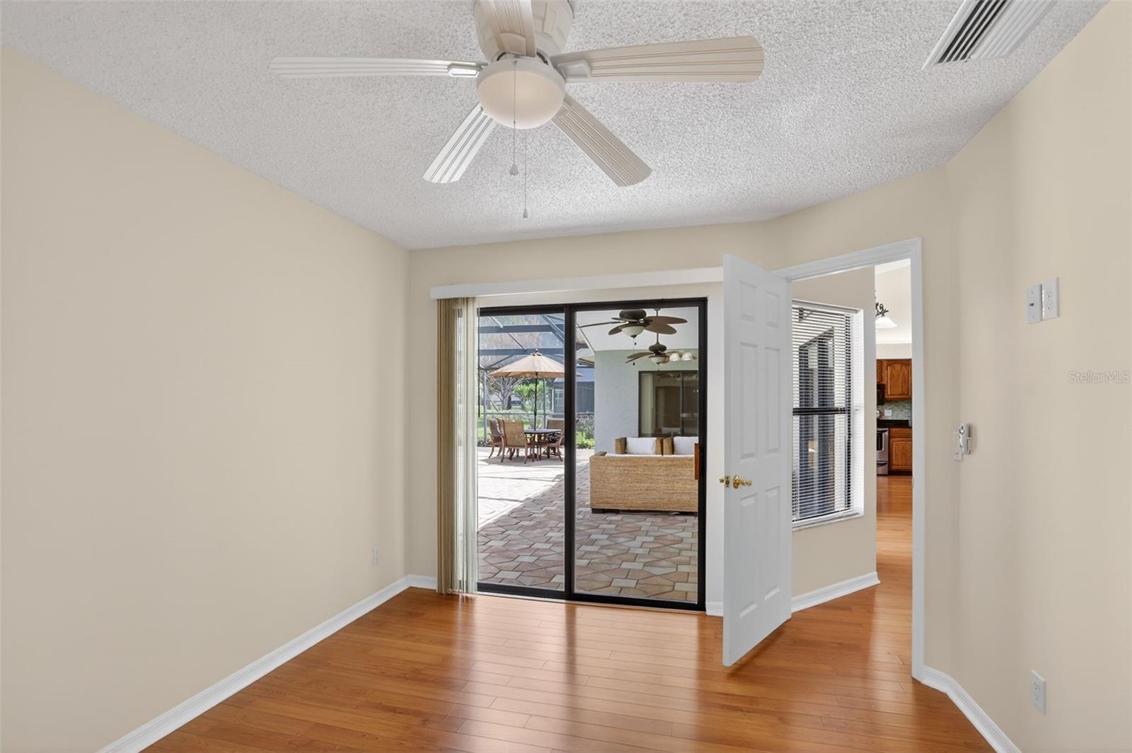 HUNTERS CREEK TR 130 PH 01 - Residential