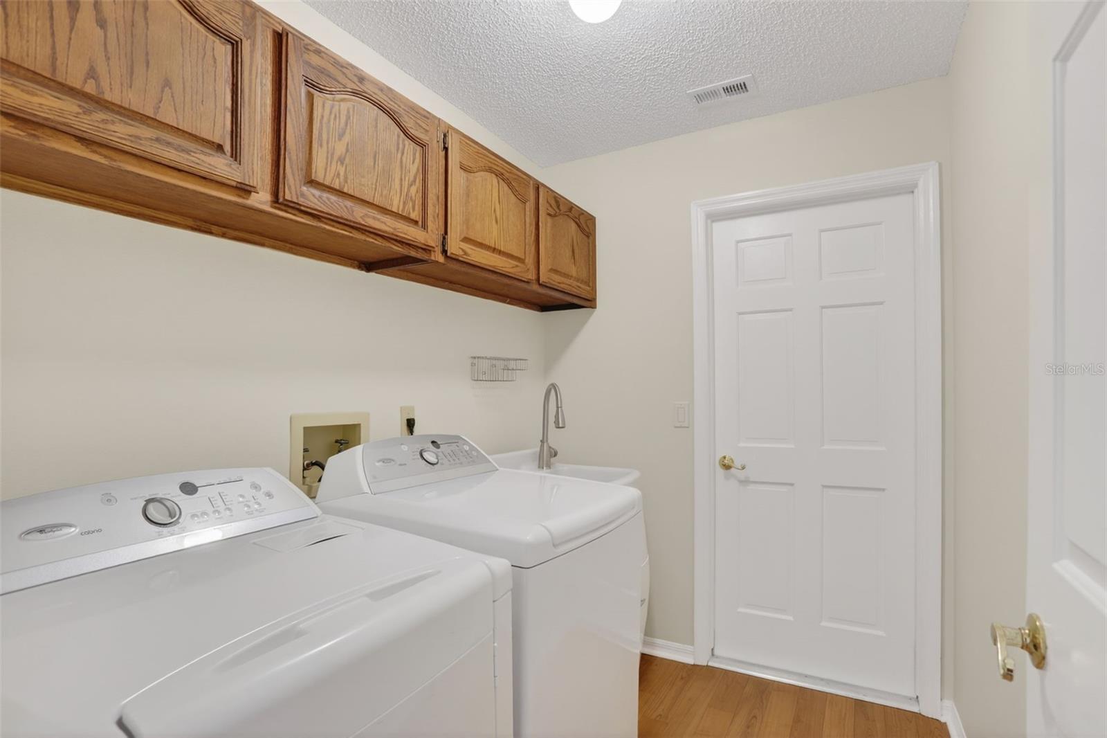 HUNTERS CREEK TR 130 PH 01 - Residential