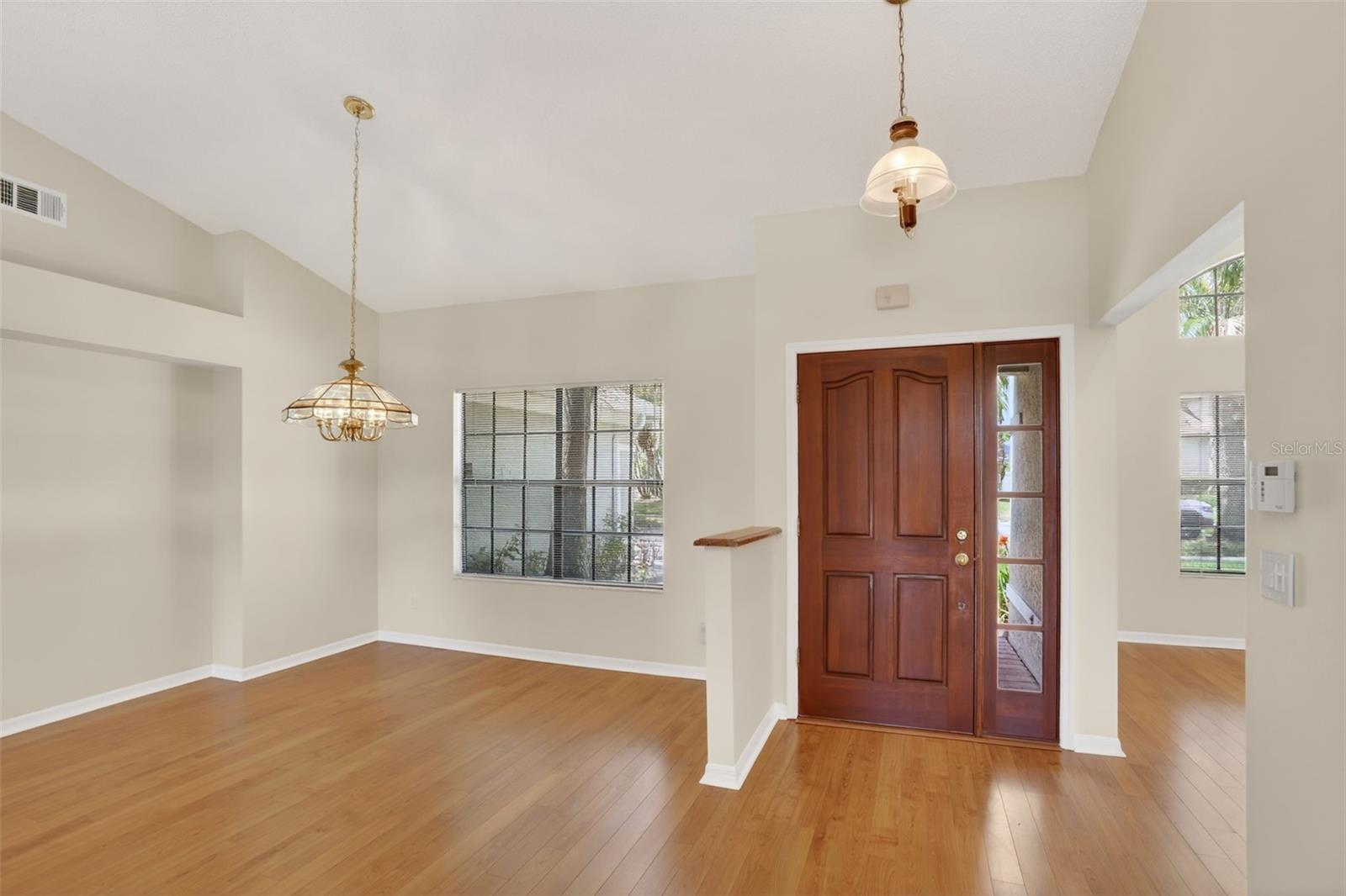 HUNTERS CREEK TR 130 PH 01 - Residential