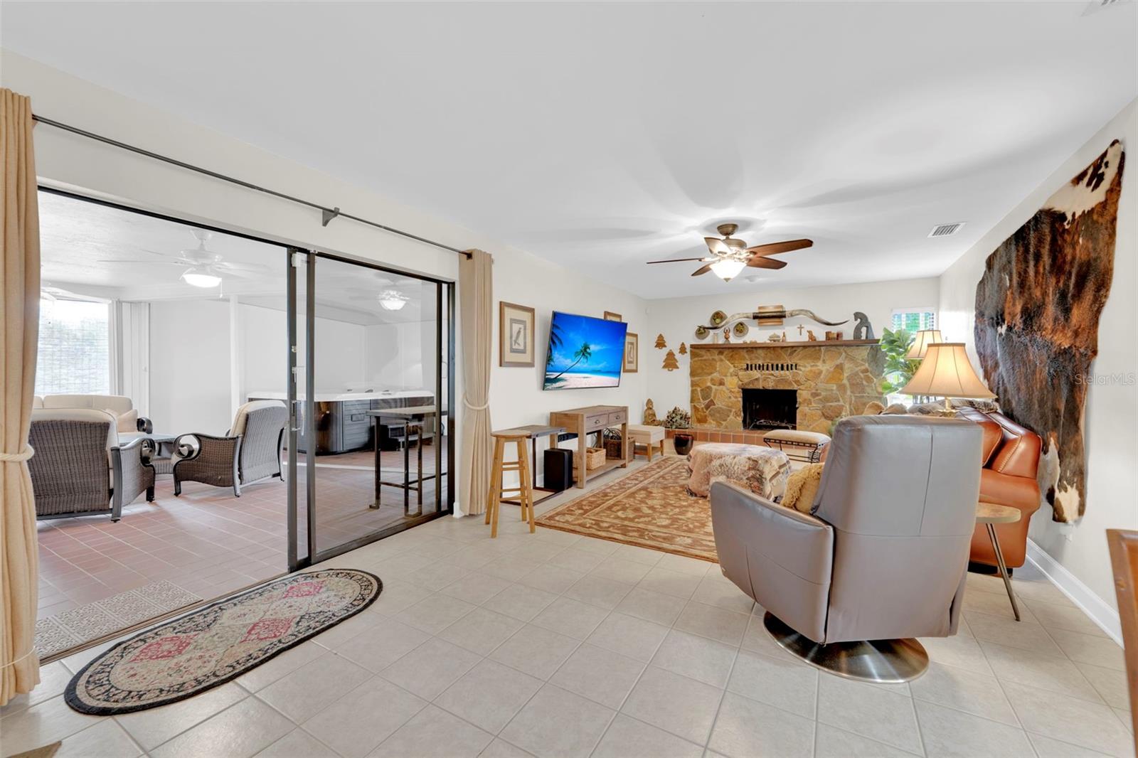 ACREAGE & UNREC - Residential