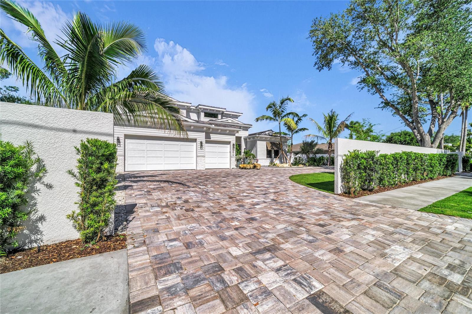 HARBOR ACRES - Residential